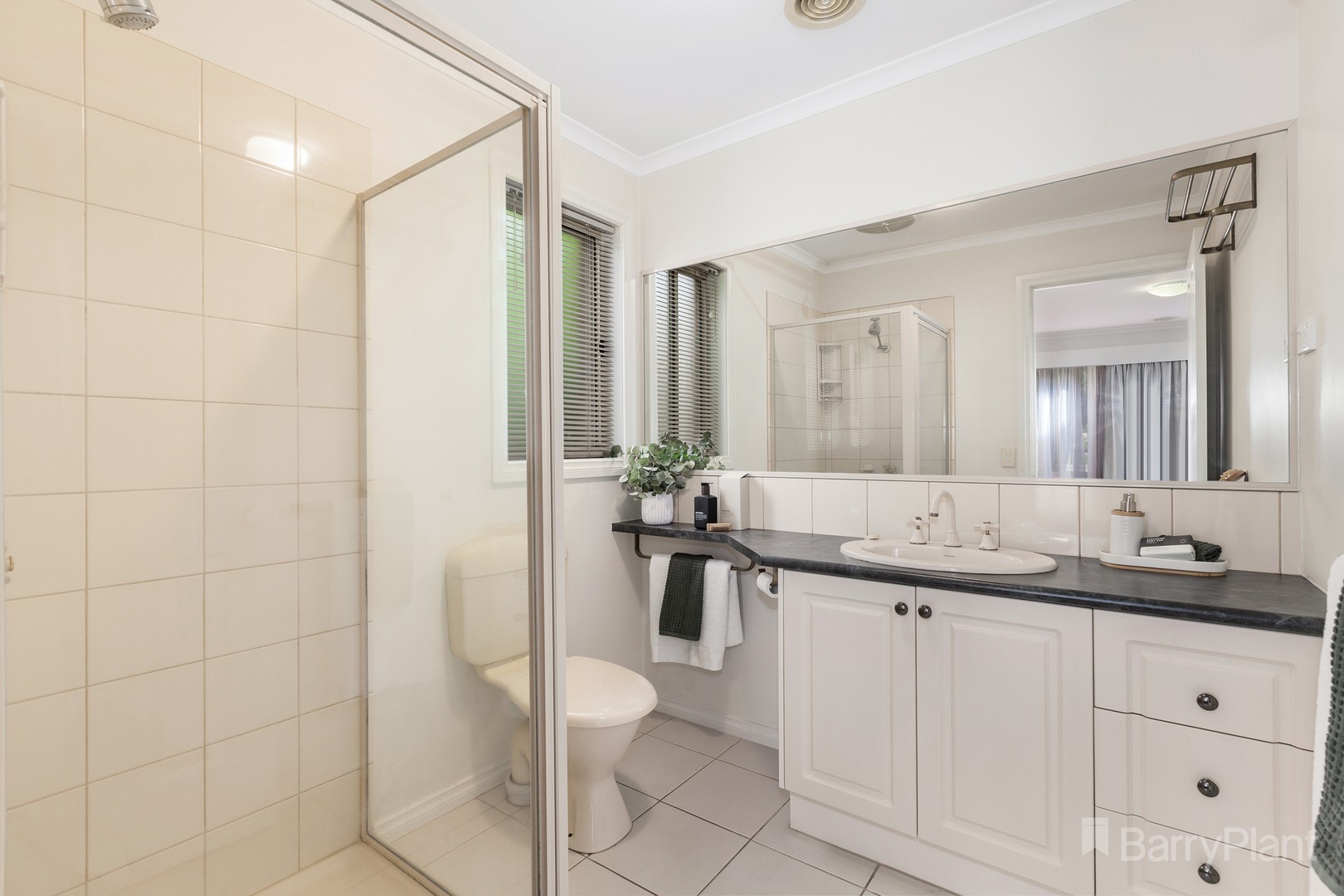 27 Robinia Court, Kilmore, VIC 3764, Kilmore - Thumbnail 4