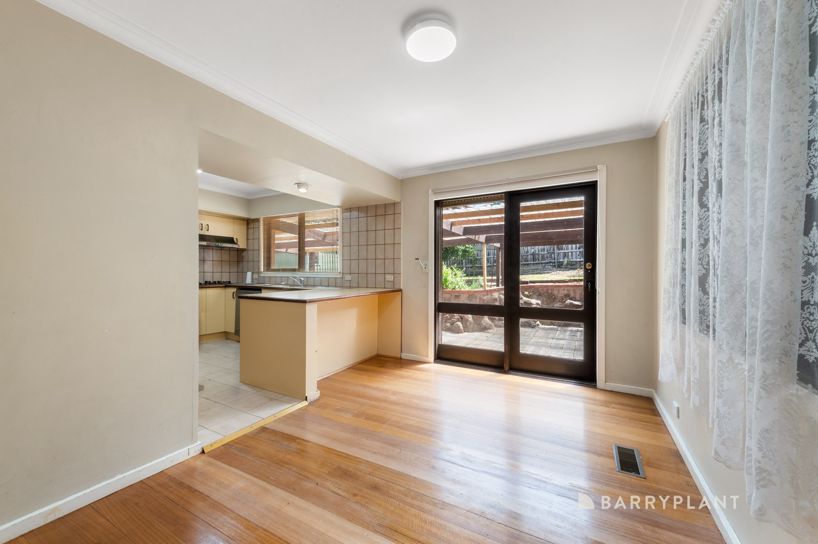 27 Rubicon Crescent, Doncaster, VIC 3108, Doncaster - Thumbnail 4