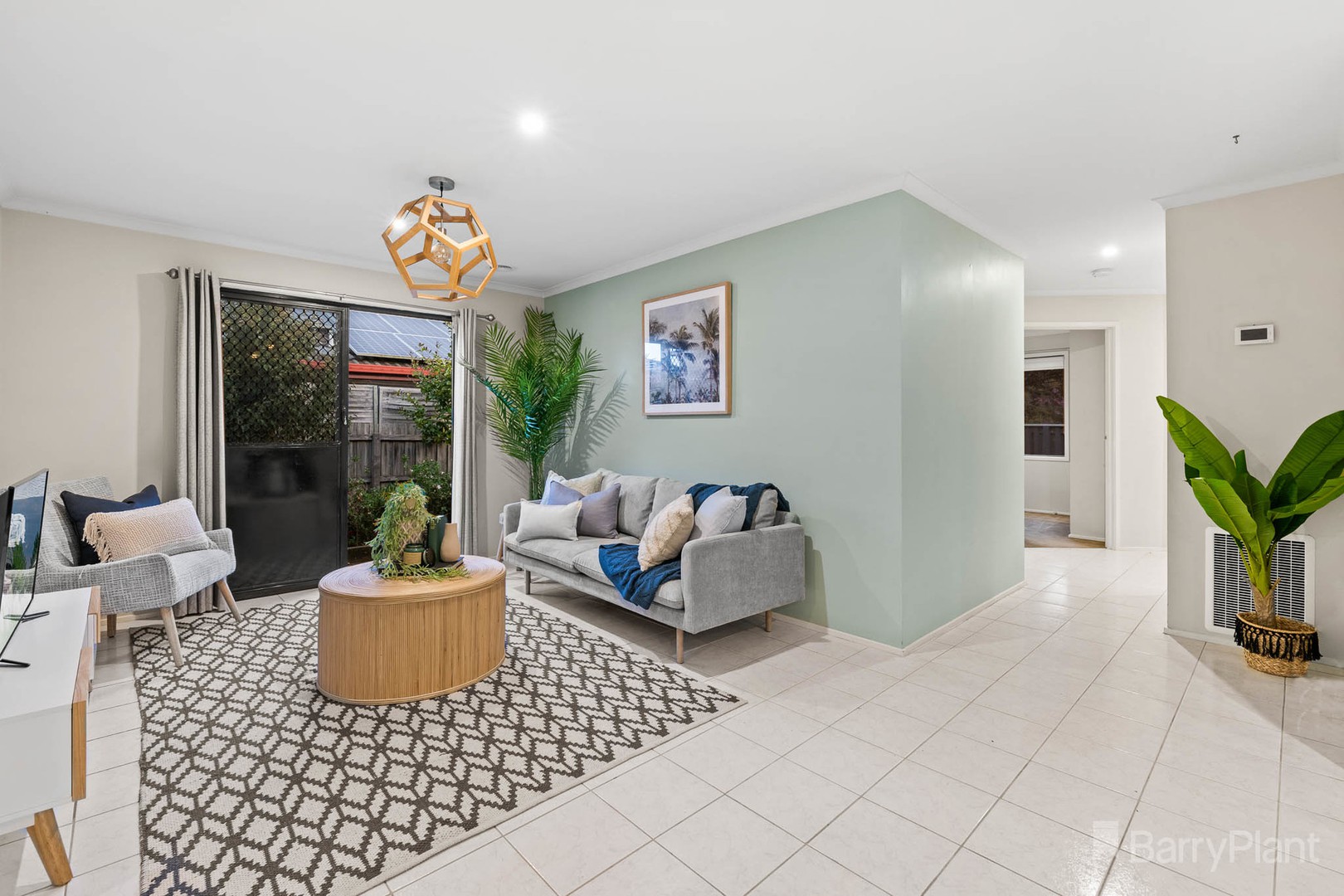 27 Sandalwood Drive, Narre Warren, VIC 3805, Narre Warren - Thumbnail 5