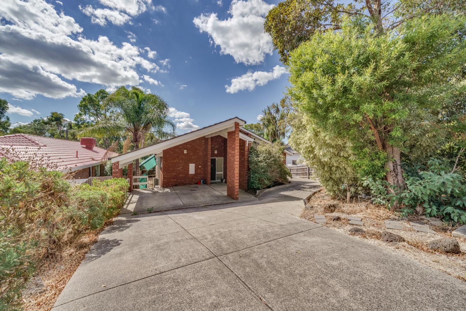 27 Santa Rosa Boulevard, Doncaster East, VIC 3109, Doncaster East - Thumbnail 2