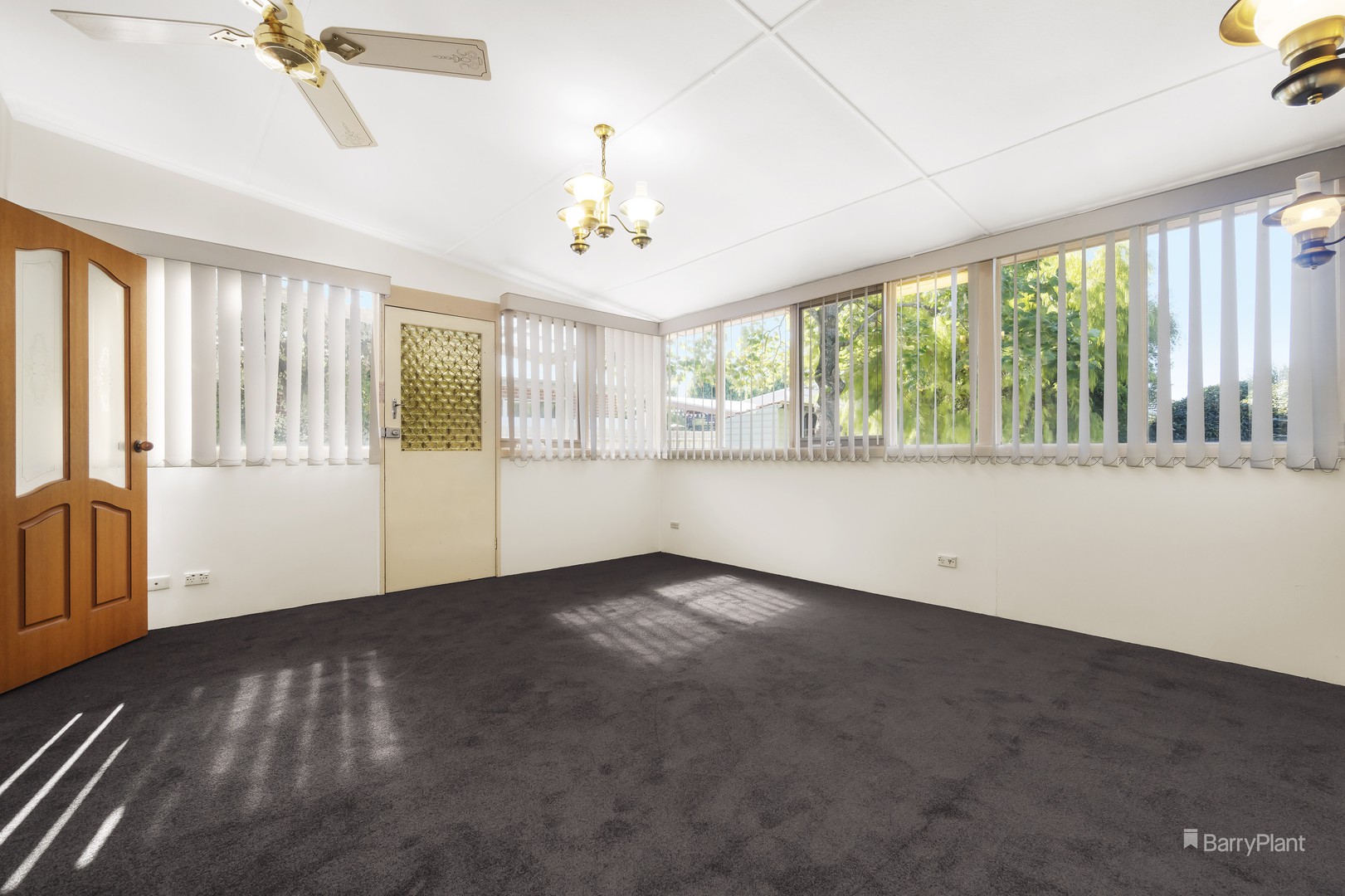 27 Simpson Street, Mitcham, VIC 3132, Mitcham - Thumbnail 4