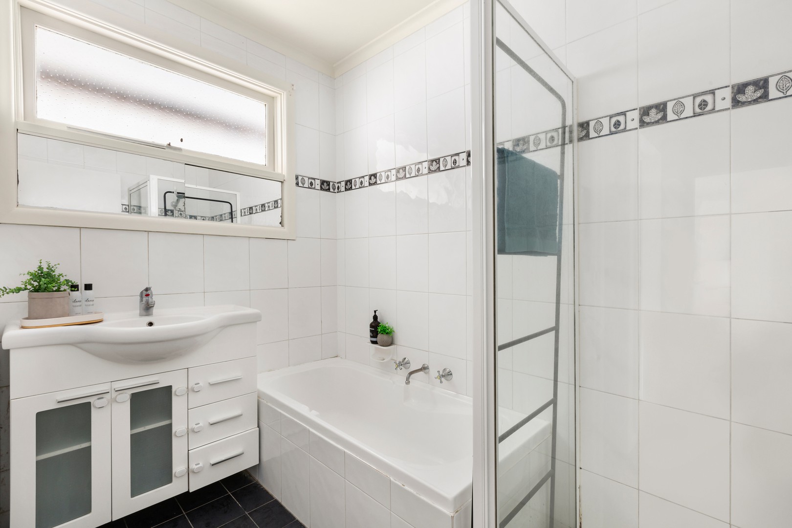 27 Somerlayton Crescent, Fawkner, VIC 3060, Fawkner - Thumbnail 8