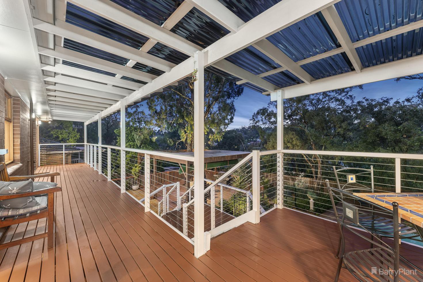 27 Somerleigh Crescent, Greensborough, VIC 3088, Greensborough - Thumbnail 7