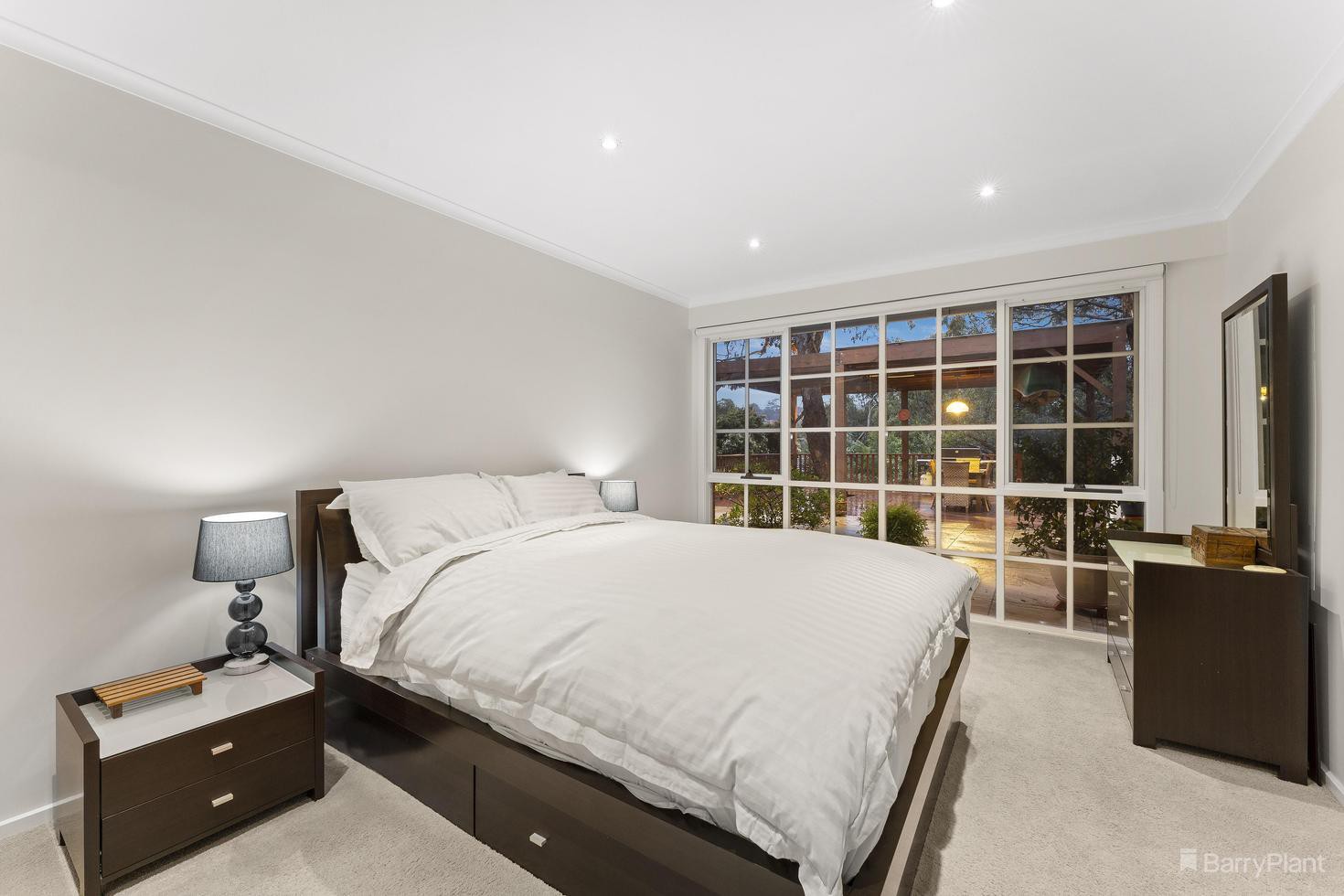 27 Somerleigh Crescent, Greensborough, VIC 3088, Greensborough - Thumbnail 8