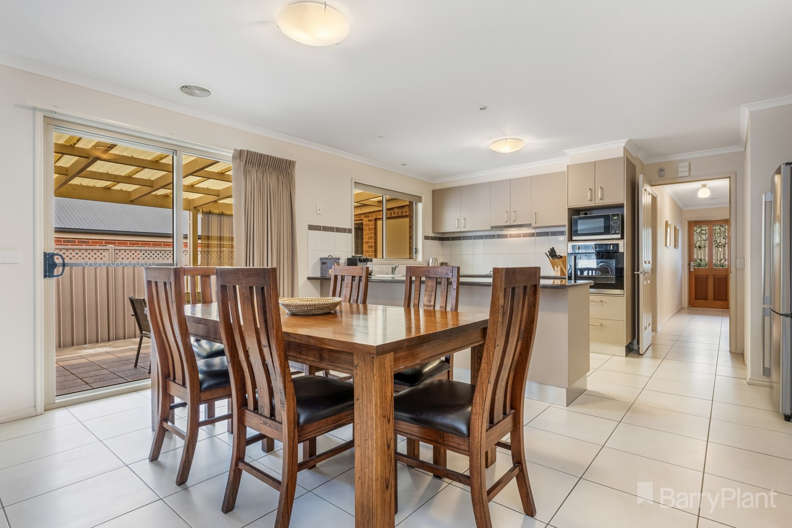 27 Sovereign Gardens, Kangaroo Flat, VIC 3555, Kangaroo Flat - Thumbnail 3
