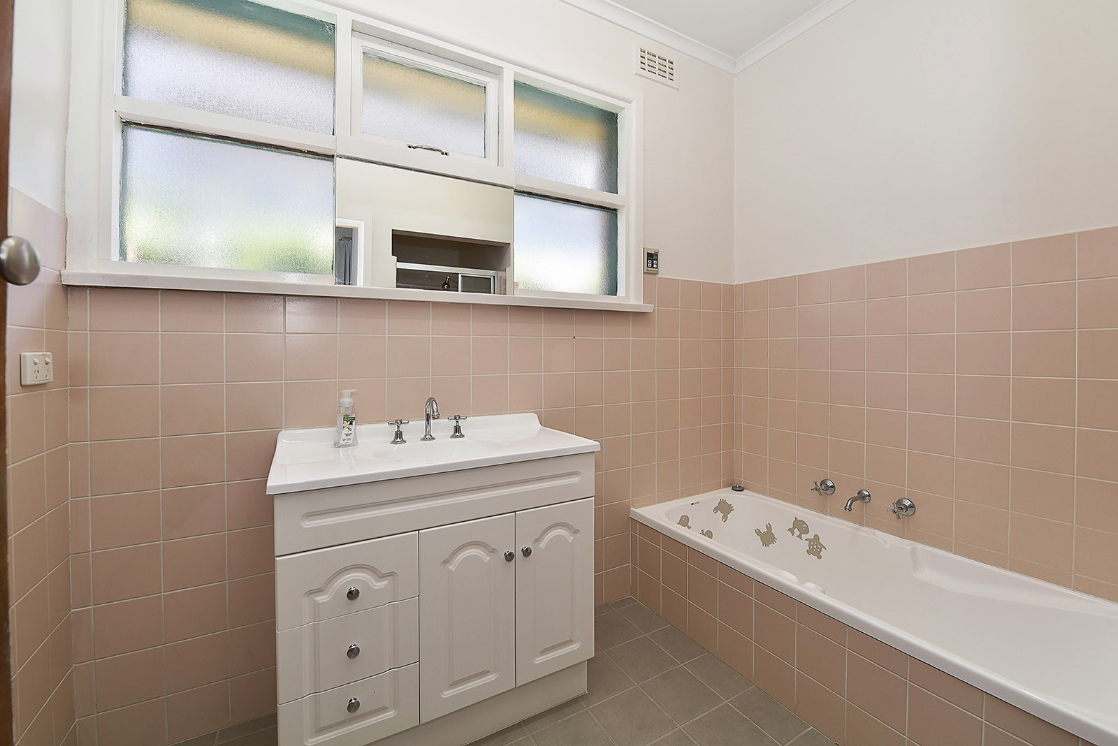 27 St Kinnord Street, Aberfeldie, VIC 3040, Aberfeldie - Thumbnail 5