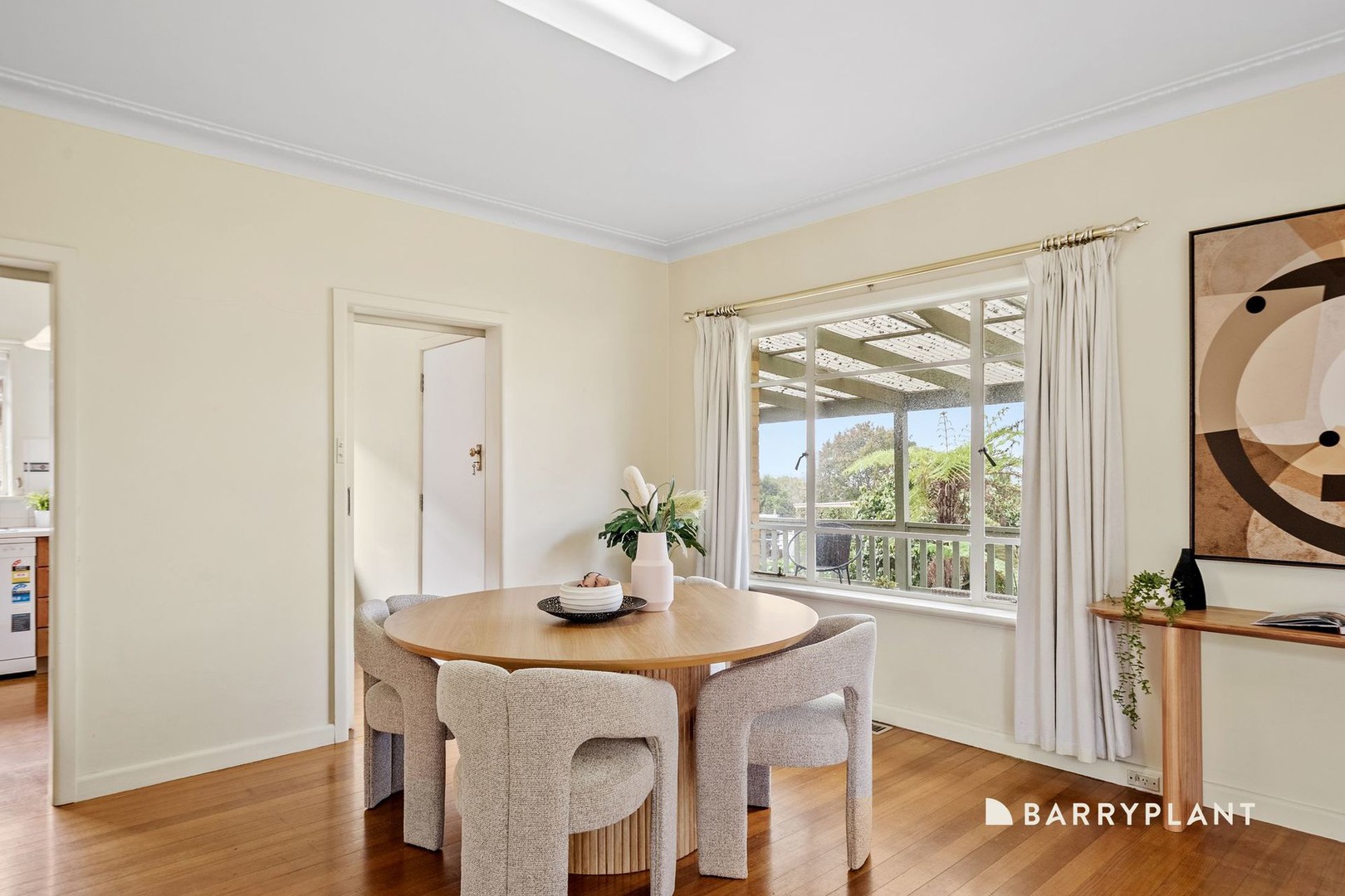 27 St Vigeons Road, Reservoir, VIC 3073 - Thumbnail 2 - 29/04/2026