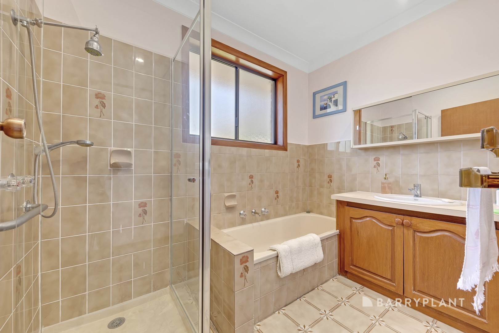 27 Statesman Crescent, Mill Park, VIC 3082, Mill Park - Thumbnail 8