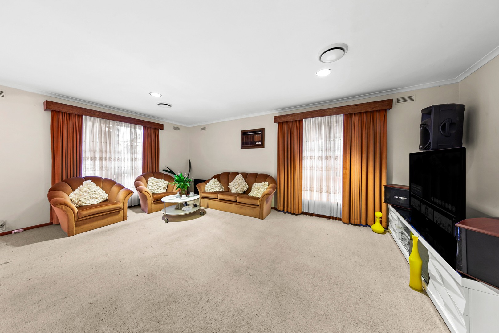 27 Stenson Road, Kealba, VIC 3021, Kealba - Thumbnail 2