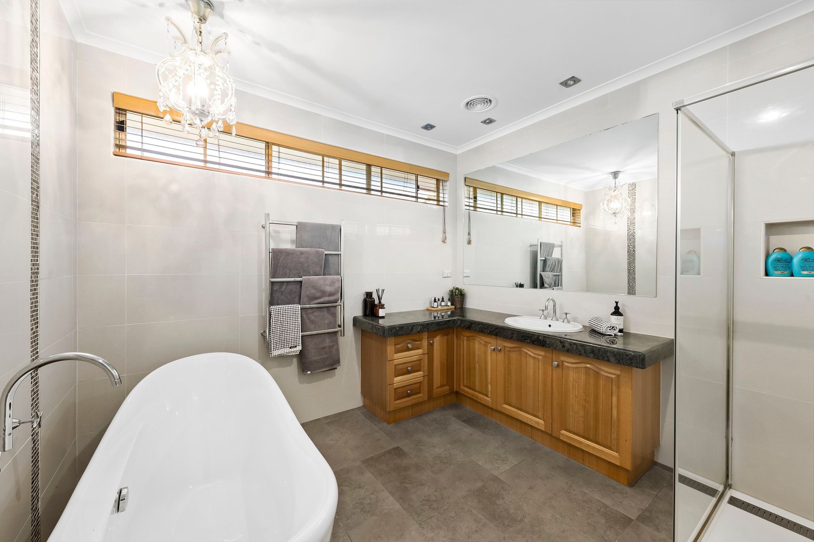27 Stroner Avenue, Keilor East, VIC 3033, Keilor East - Thumbnail 7