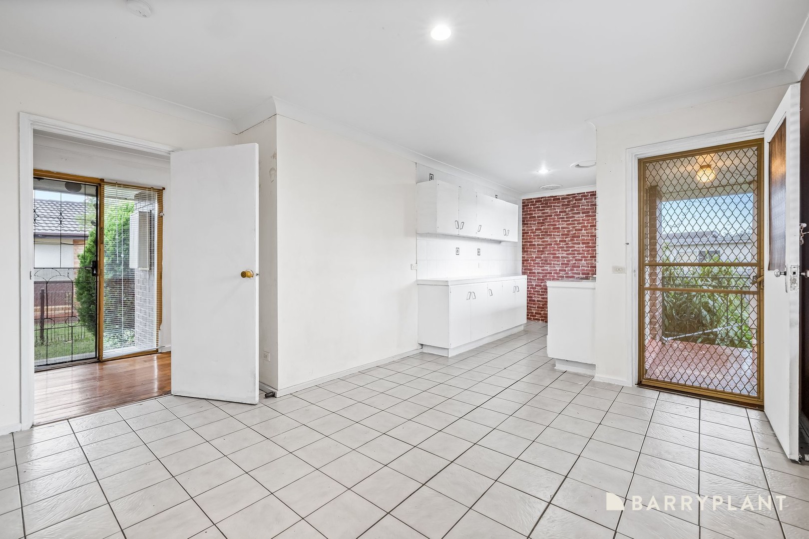 27 Talintyre Road, Sunshine West, VIC 3020, Sunshine West - Thumbnail 4