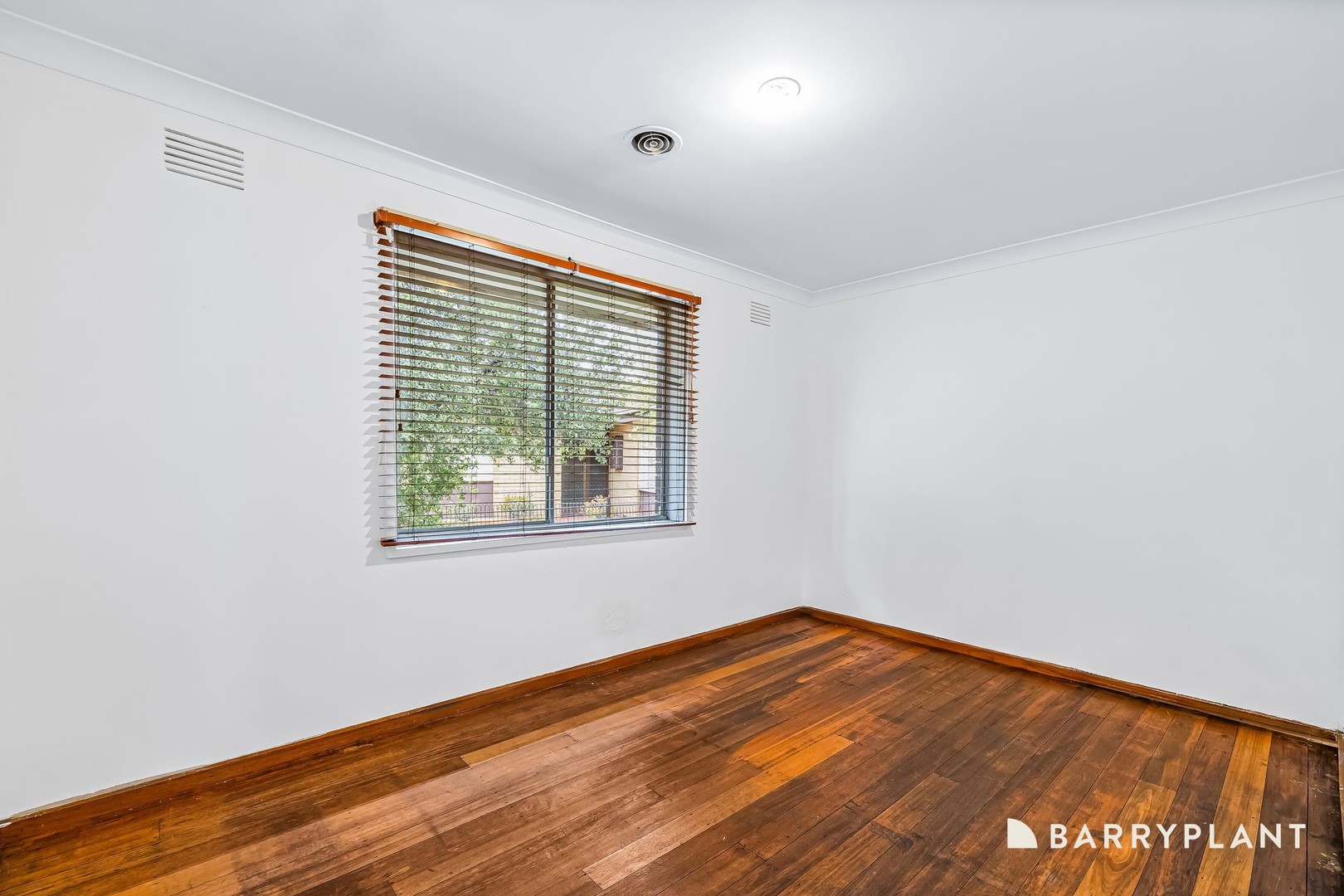 27 Talintyre Road, Sunshine West, VIC 3020, Sunshine West - Thumbnail 8