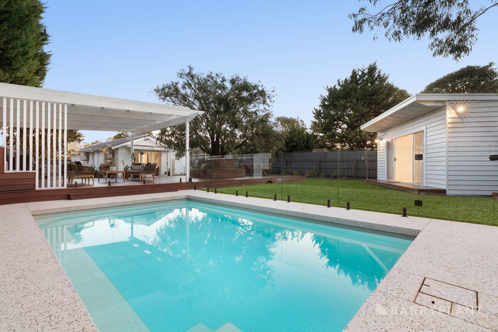 27 Tarongo Drive, Aspendale, VIC 3195, Aspendale - Thumbnail 3