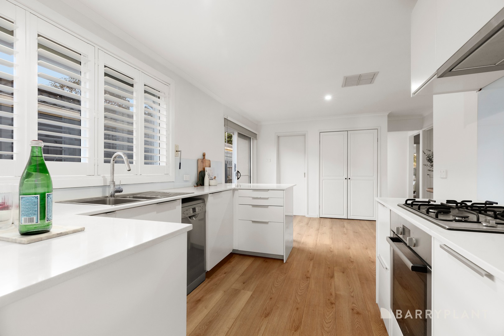 27 Tarongo Drive, Aspendale, VIC 3195, Aspendale - Thumbnail 8