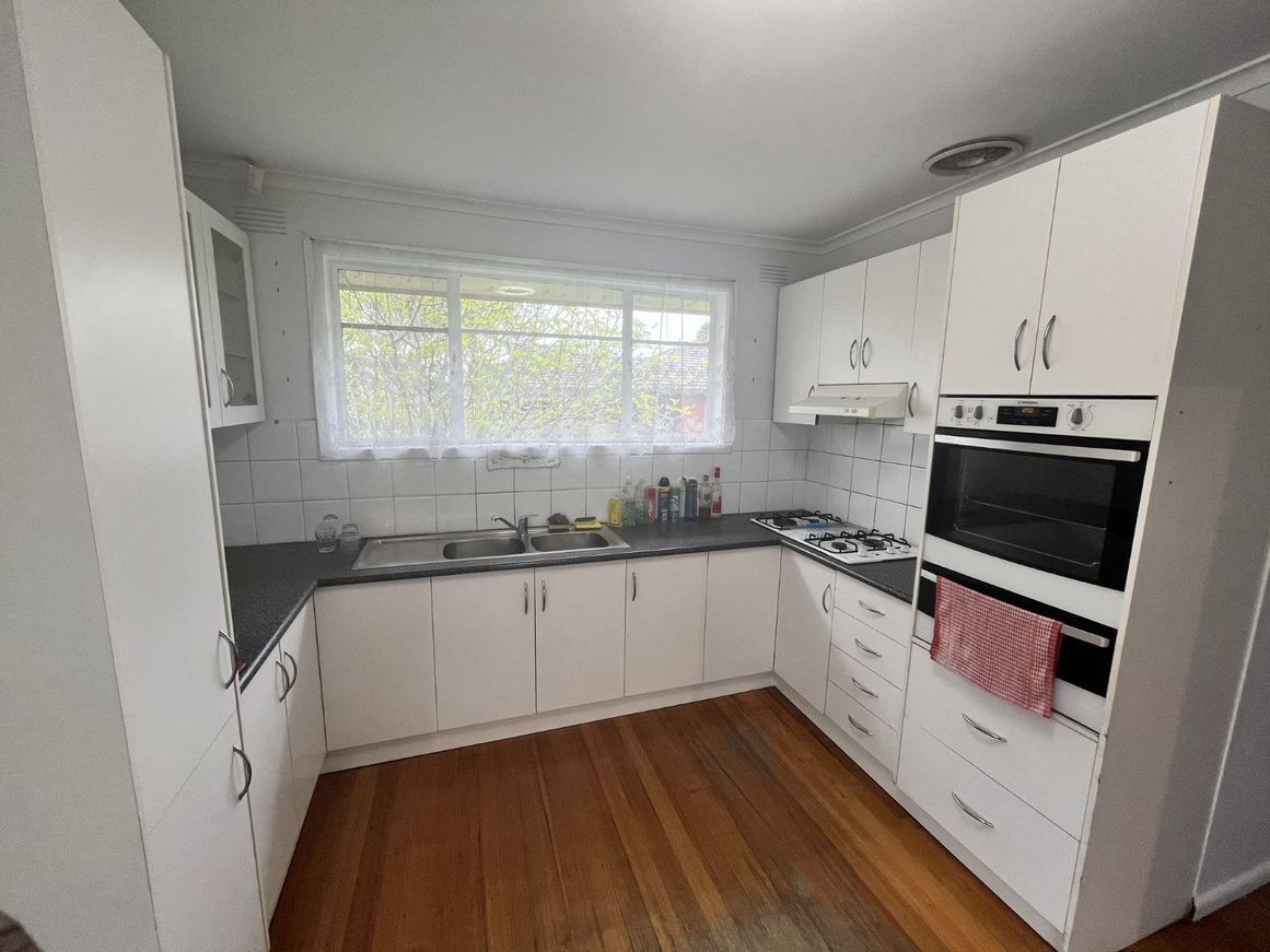 27 Taylors Road, St Albans, VIC 3021, St Albans - Thumbnail 3