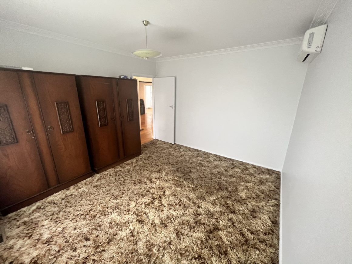 27 Taylors Road, St Albans, VIC 3021, St Albans - Thumbnail 4