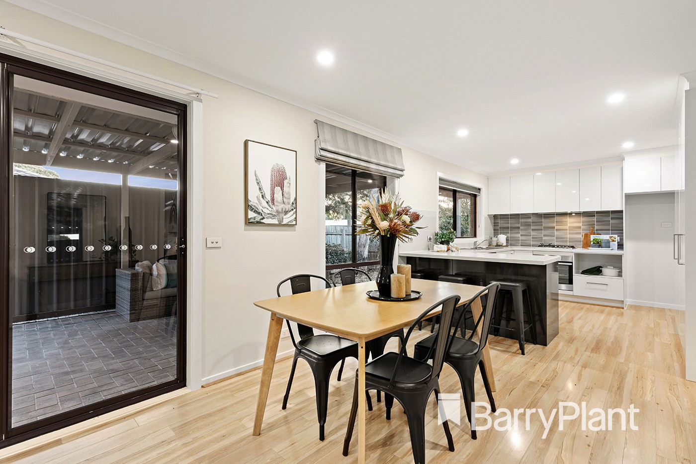 27 Trafalgar Crescent, Lilydale, VIC 3140, Lilydale - Thumbnail 4