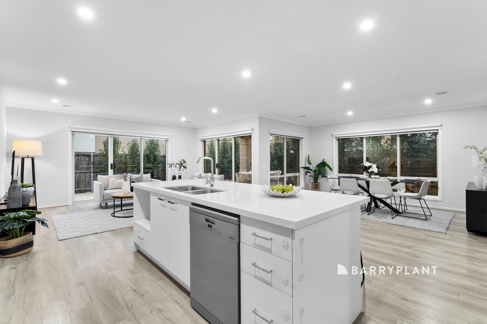 27 Tulk Street, Berwick, VIC 3806, Berwick - Thumbnail 6