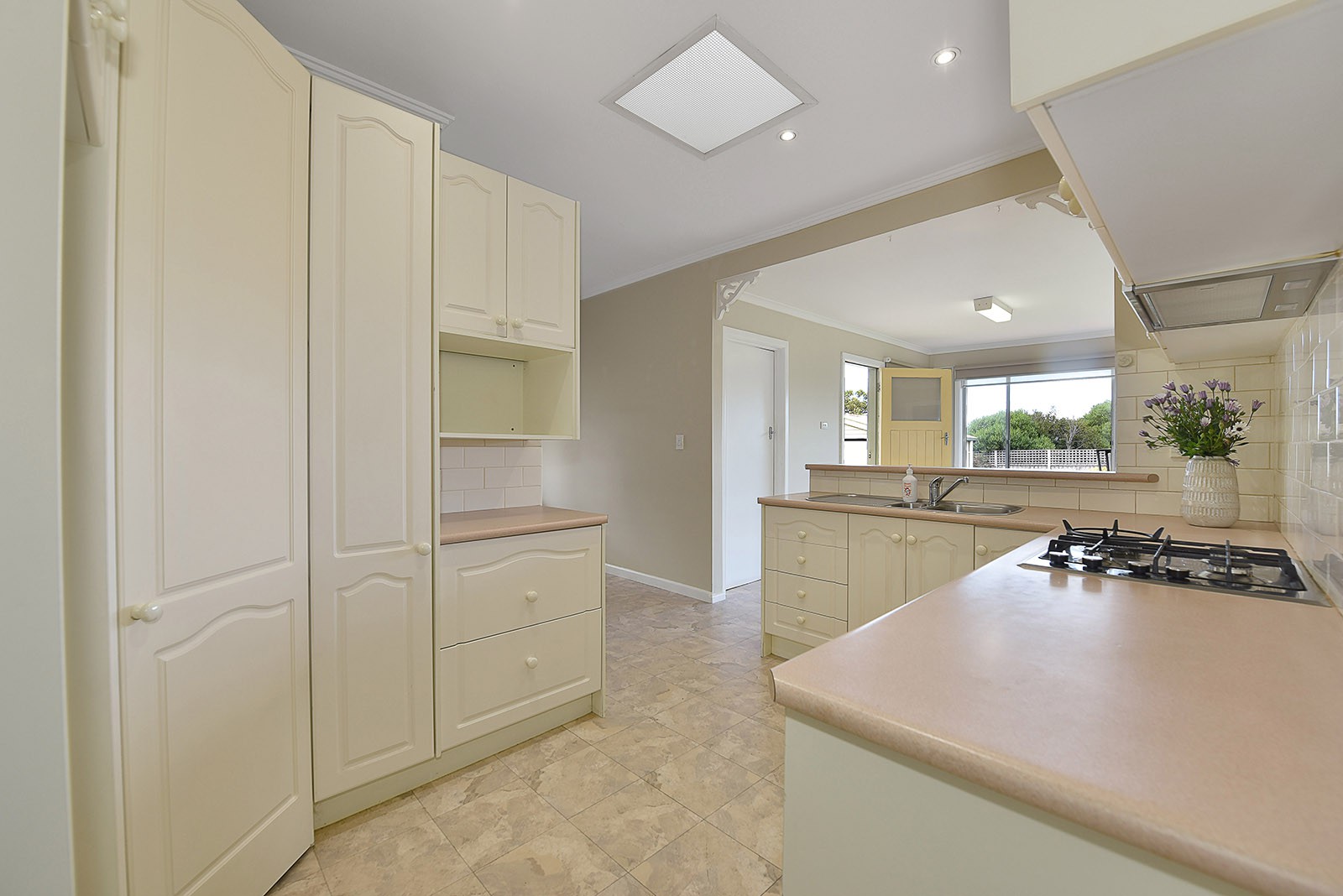 27 View Street, Essendon West, VIC 3040, Essendon West - Thumbnail 4