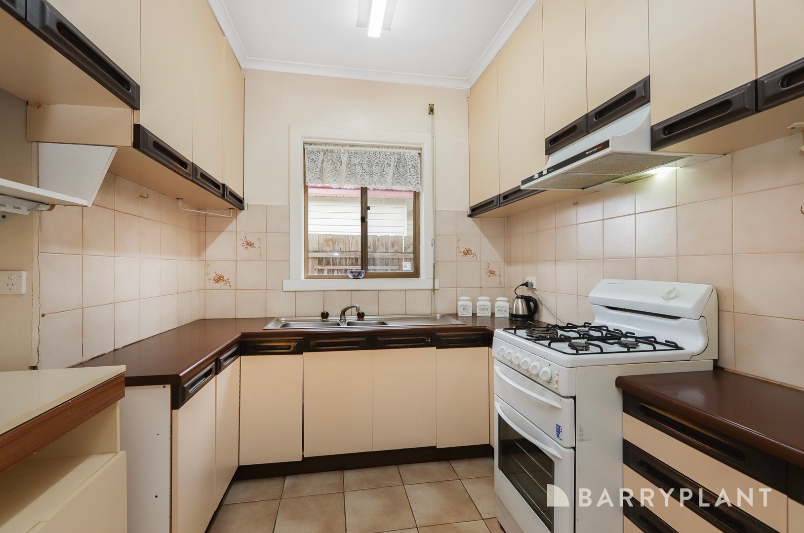 27 Whitesides Avenue, Sunshine West, VIC 3020, Sunshine West - Thumbnail 6