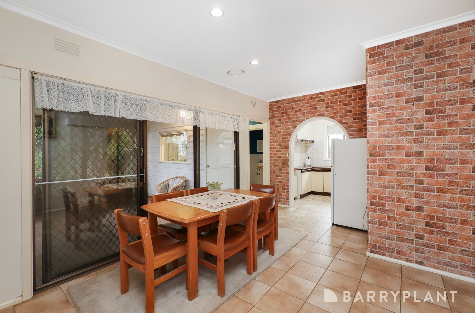 27 Whitesides Avenue, Sunshine West, VIC 3020, Sunshine West - Thumbnail 7