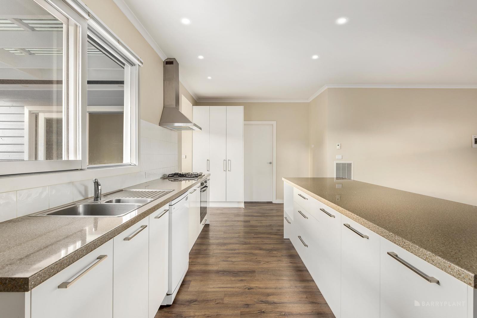 27 Wilmot Street, Macleod, VIC 3085, Macleod - Thumbnail 4