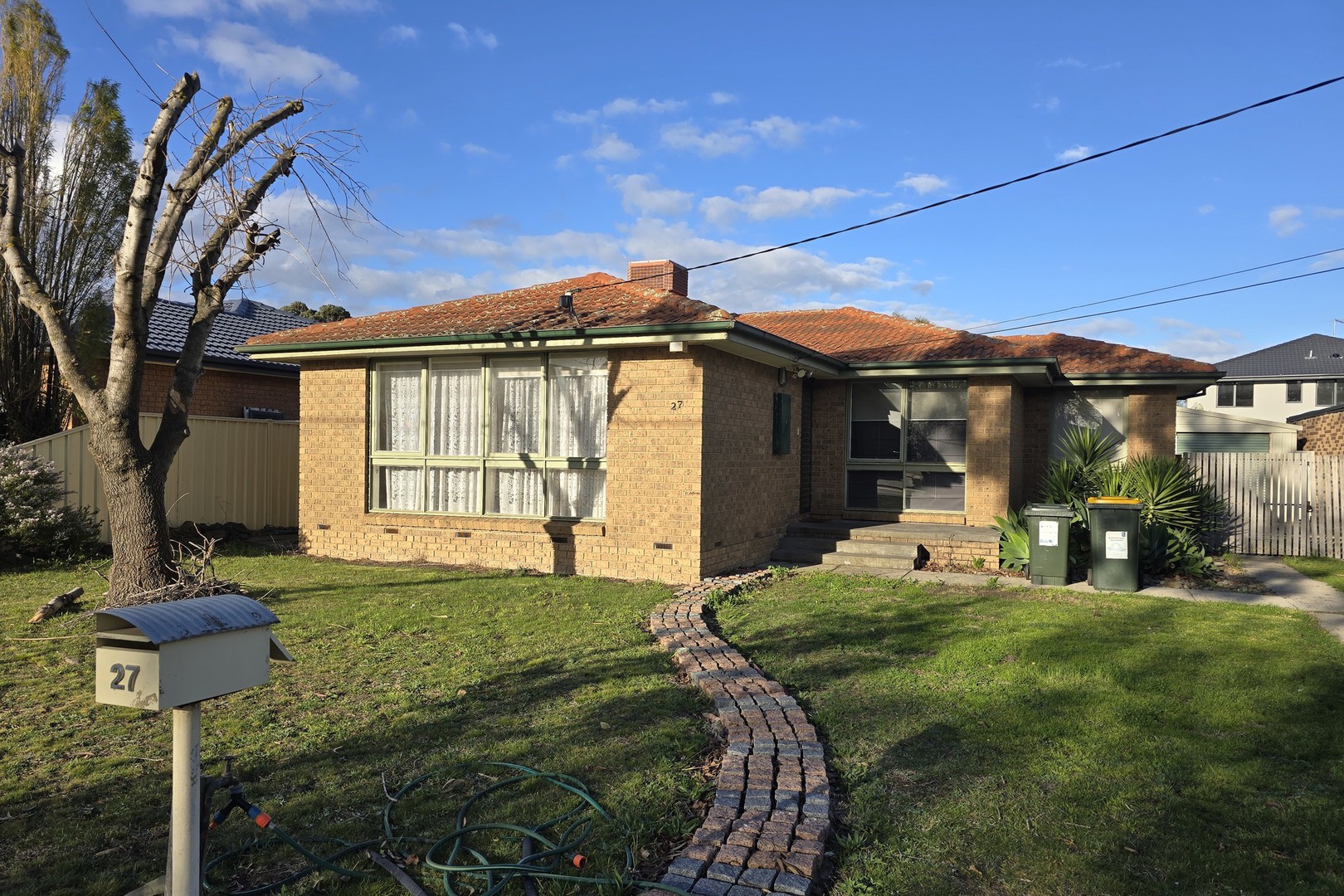 27 Wimmera Crescent, Keilor Downs, VIC 3038, Keilor Downs - Thumbnail 2