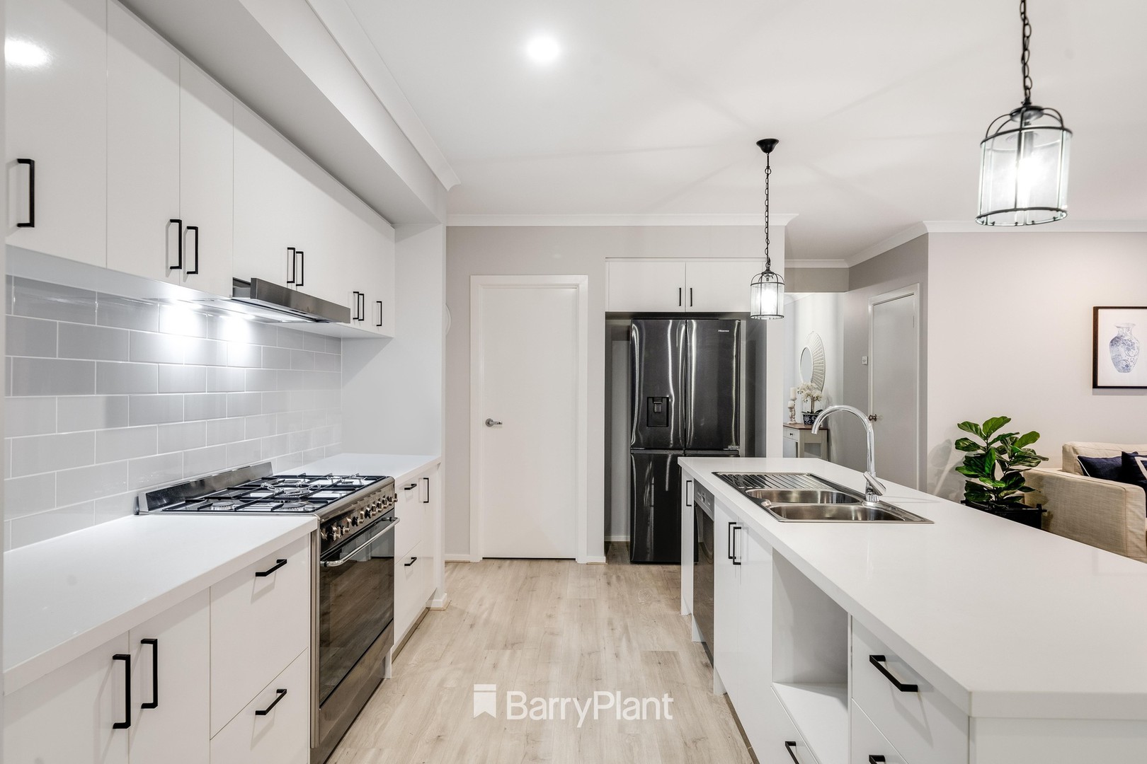 27 Woolondoon Drive, Highton, VIC 3216, Highton - Thumbnail 6