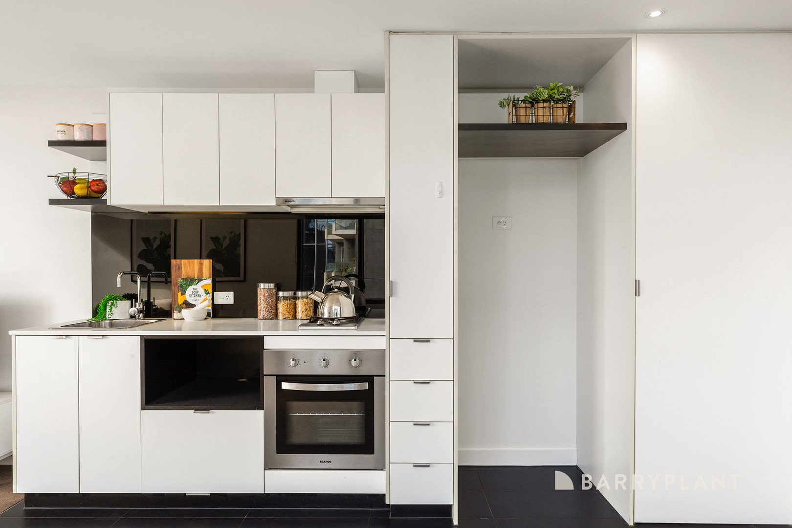 2701/7 Katherine Place, Melbourne, VIC 3000, Melbourne - Thumbnail 3