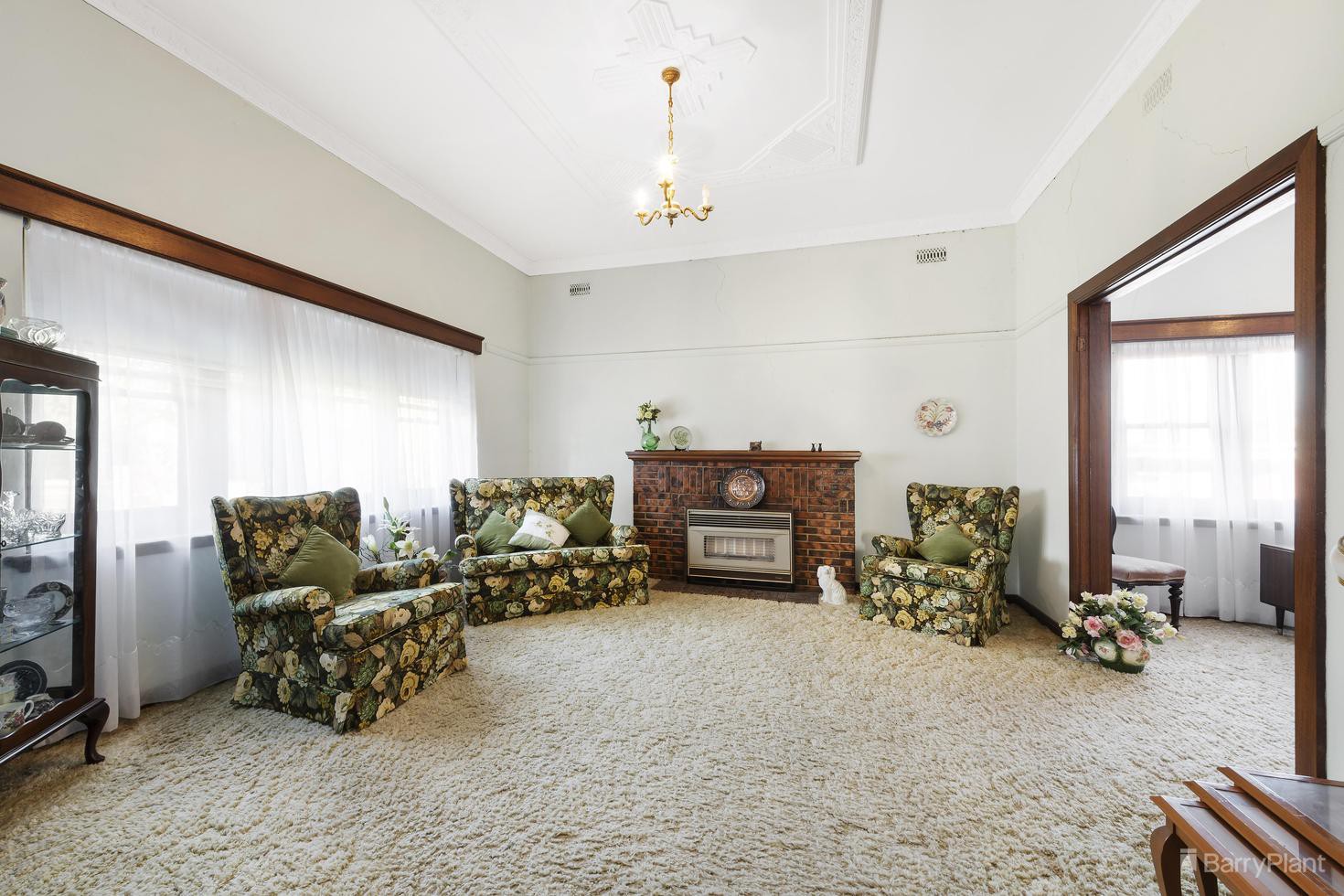 271 Elgar Road, Surrey Hills, VIC 3127, Surrey Hills - Thumbnail 2
