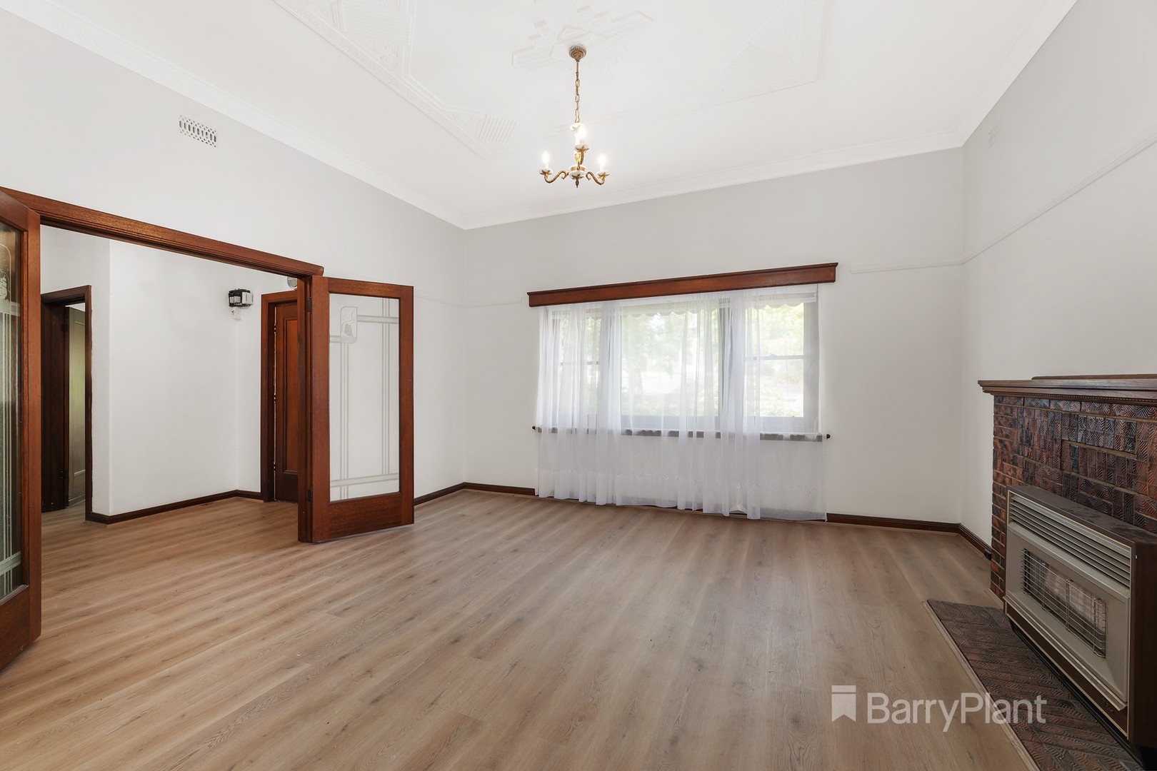 271 Elgar Road, Surrey Hills, VIC 3127, Surrey Hills - Thumbnail 2