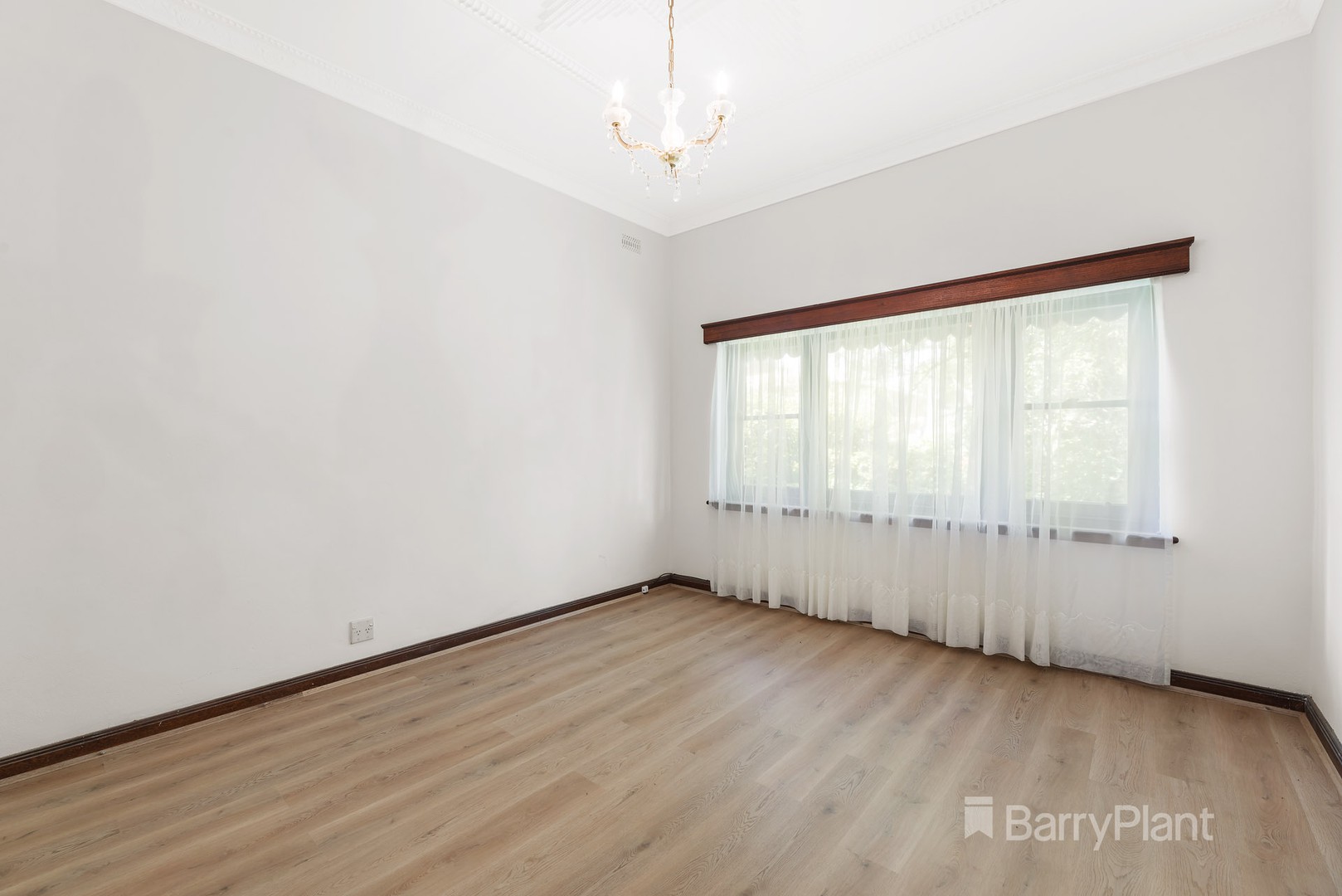 271 Elgar Road, Surrey Hills, VIC 3127, Surrey Hills - Thumbnail 6