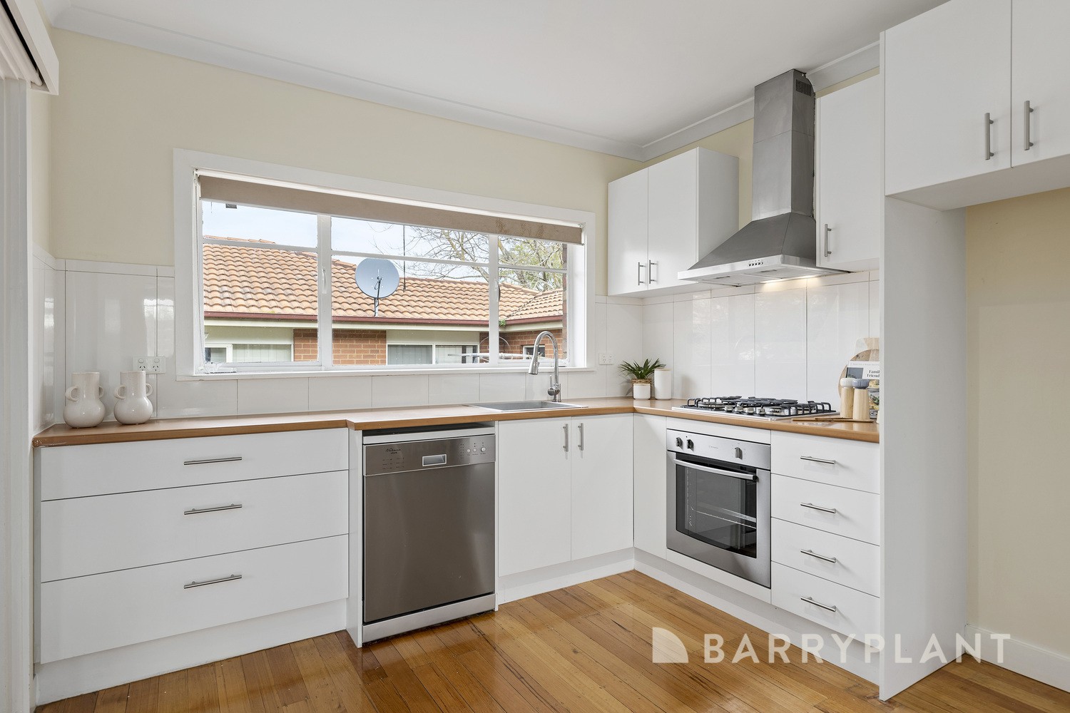 271 Grimshaw Street, Watsonia, VIC 3087, Watsonia - Thumbnail 3