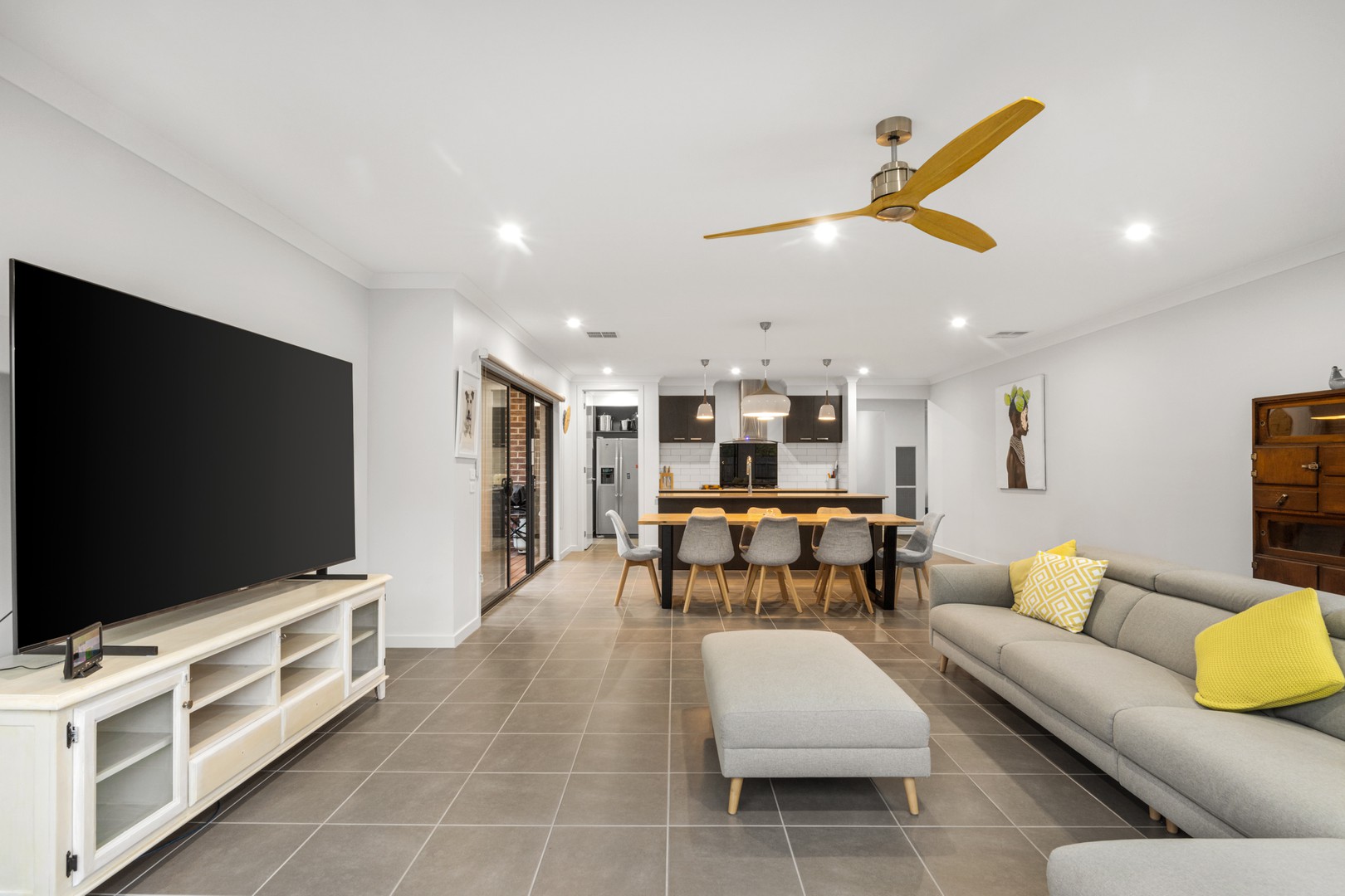 271 Warralily Boulevard, Armstrong Creek, VIC 3217, Armstrong Creek - Thumbnail 4