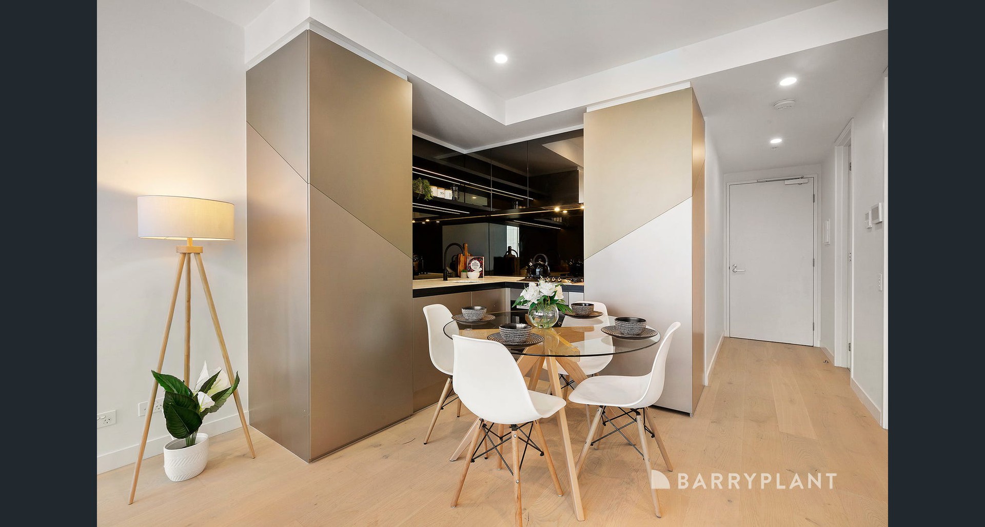 2710/138 Spencer, Melbourne, VIC 3000 - Thumbnail 2 - 20/06/2024