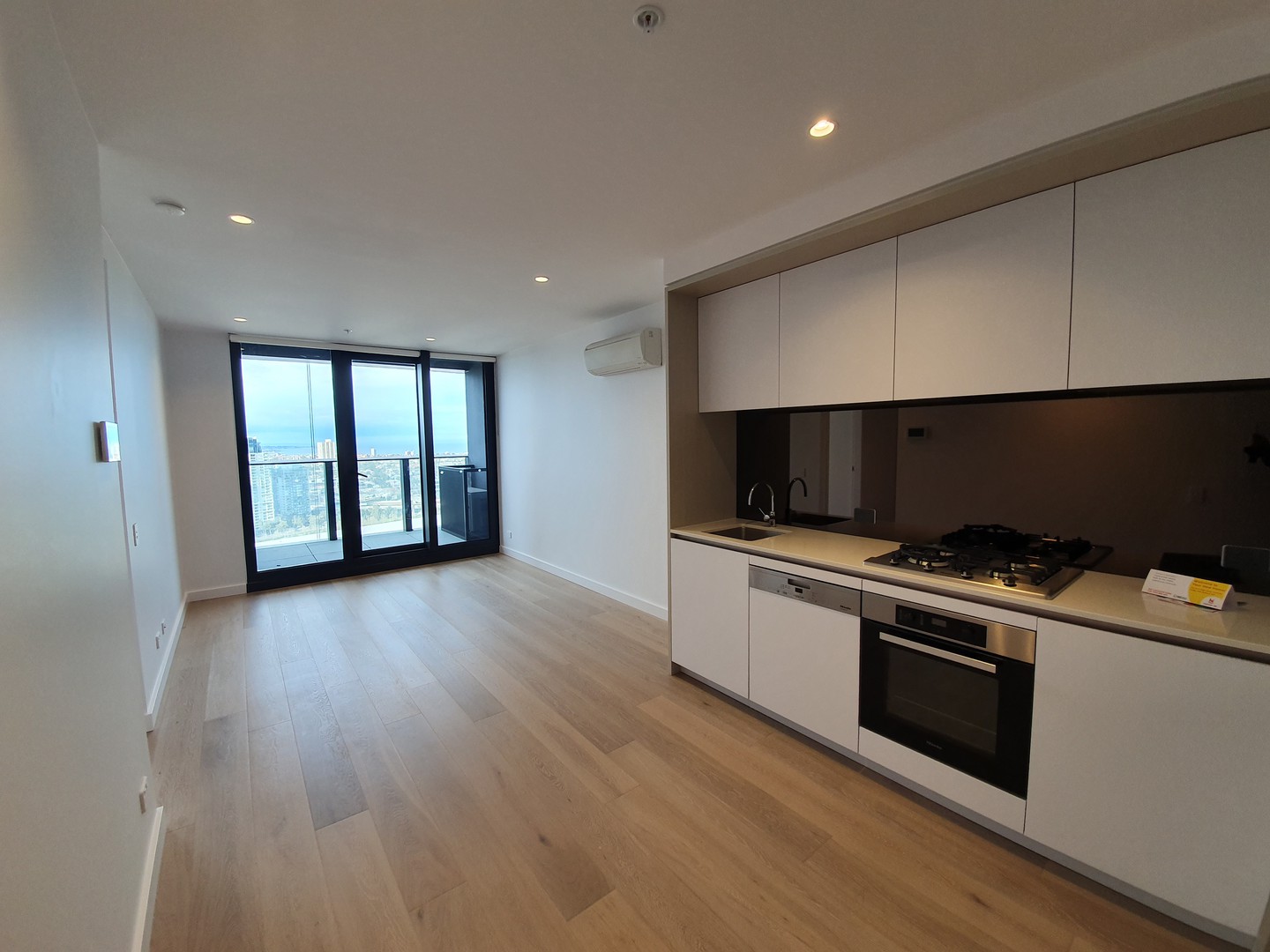 2711/628 FLINDERS Street, Docklands, VIC 3008, Docklands - Thumbnail 2