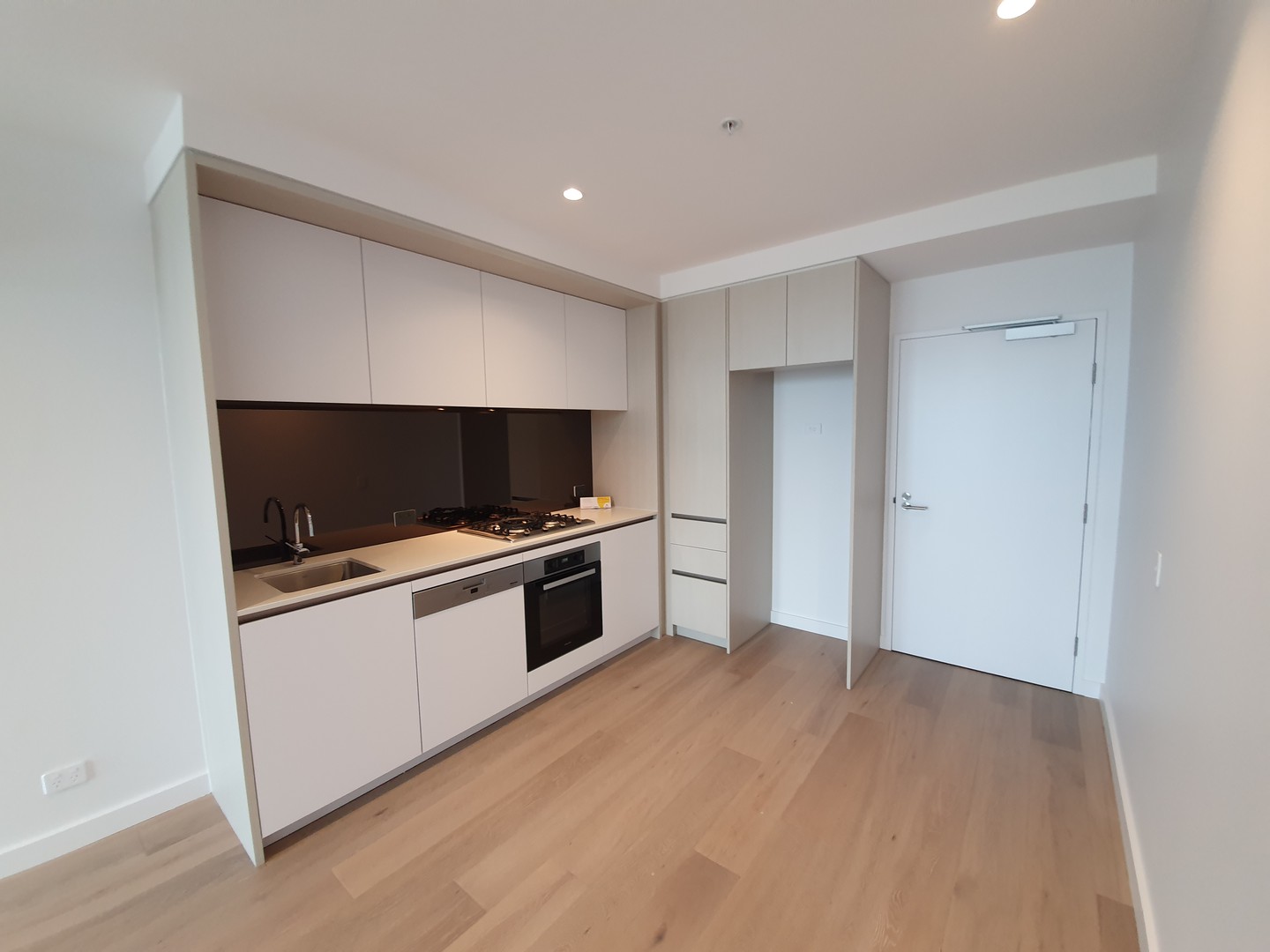 2711/628 FLINDERS Street, Docklands, VIC 3008, Docklands - Thumbnail 4