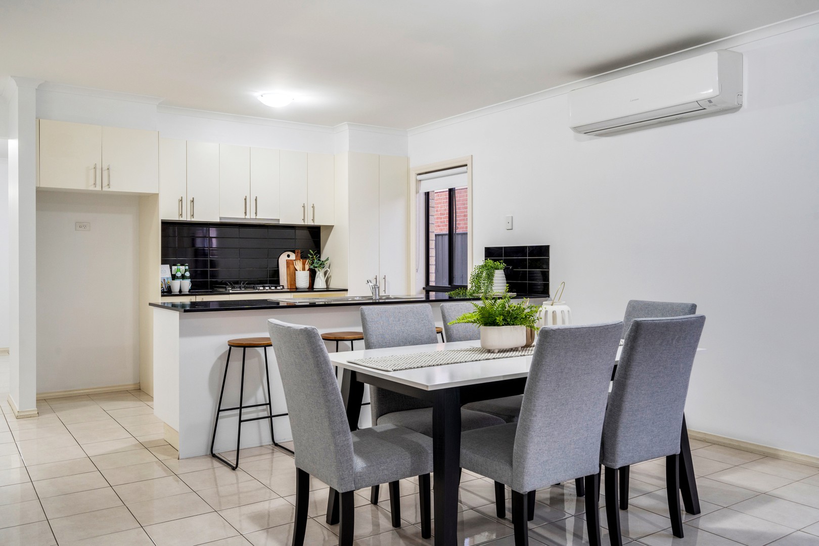 274 Waterview Boulevard, Craigieburn, VIC 3064, Craigieburn - Thumbnail 5