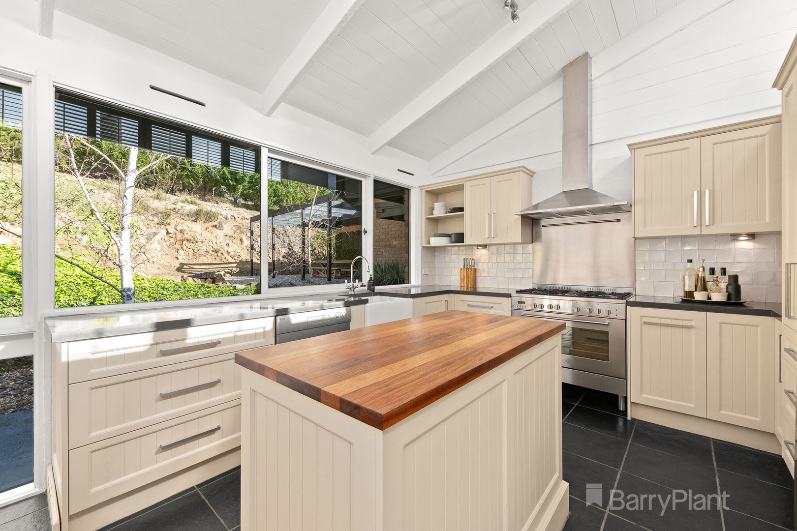 275 Dickie Road, Officer, VIC 3809, Officer - Thumbnail 7