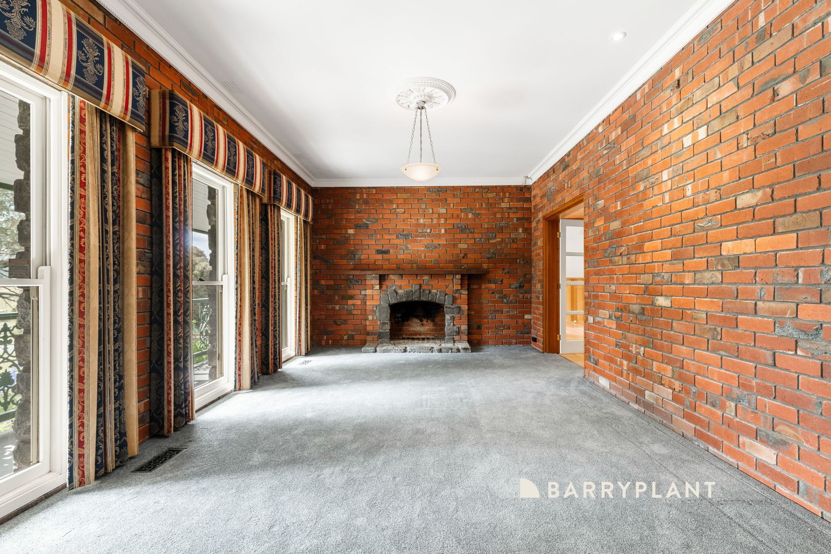276 Lysterfield Road, Lysterfield, VIC 3156, Lysterfield - Thumbnail 7