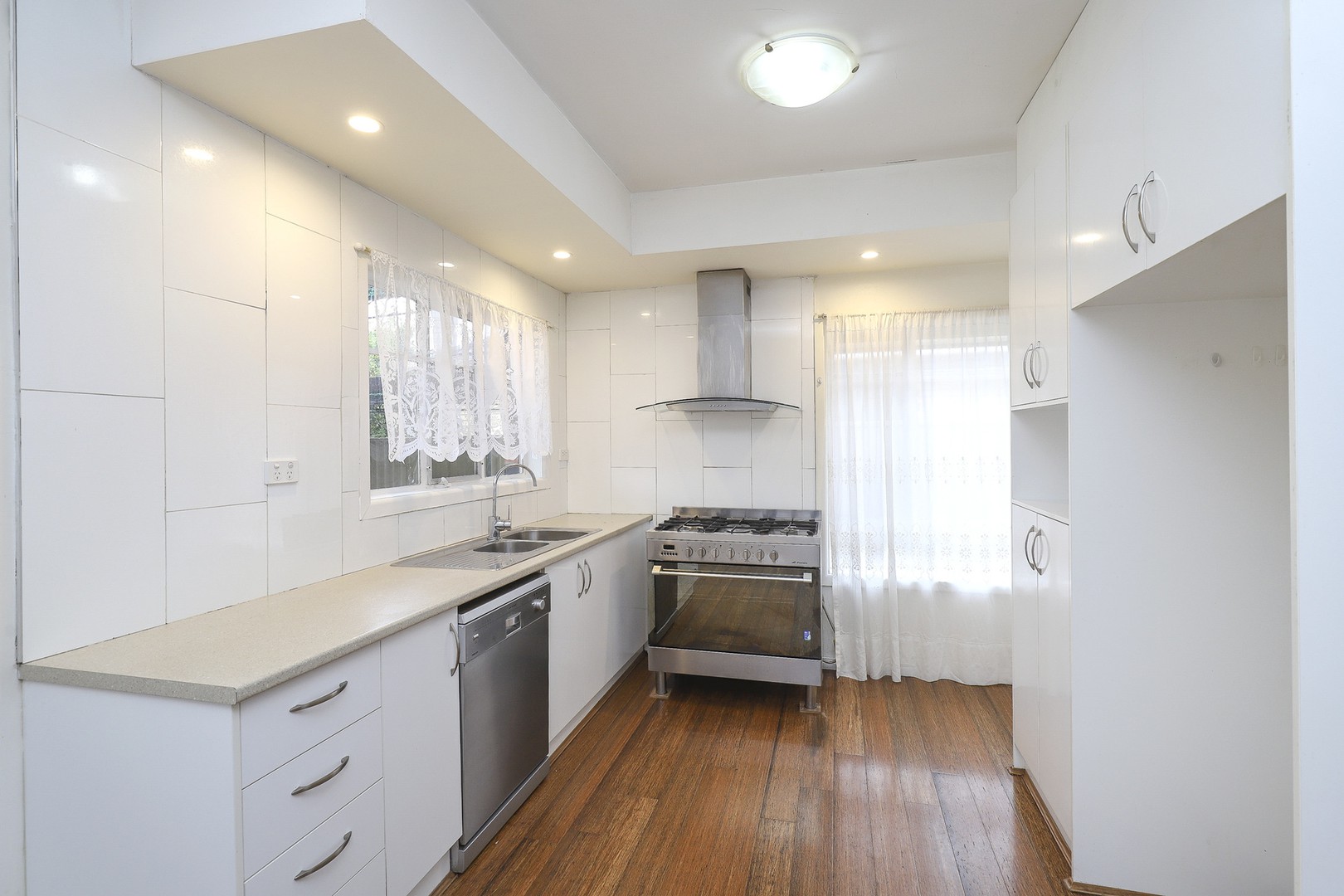 277 Main Road East, St Albans, VIC 3021 - Thumbnail 2 - 16/03/2022