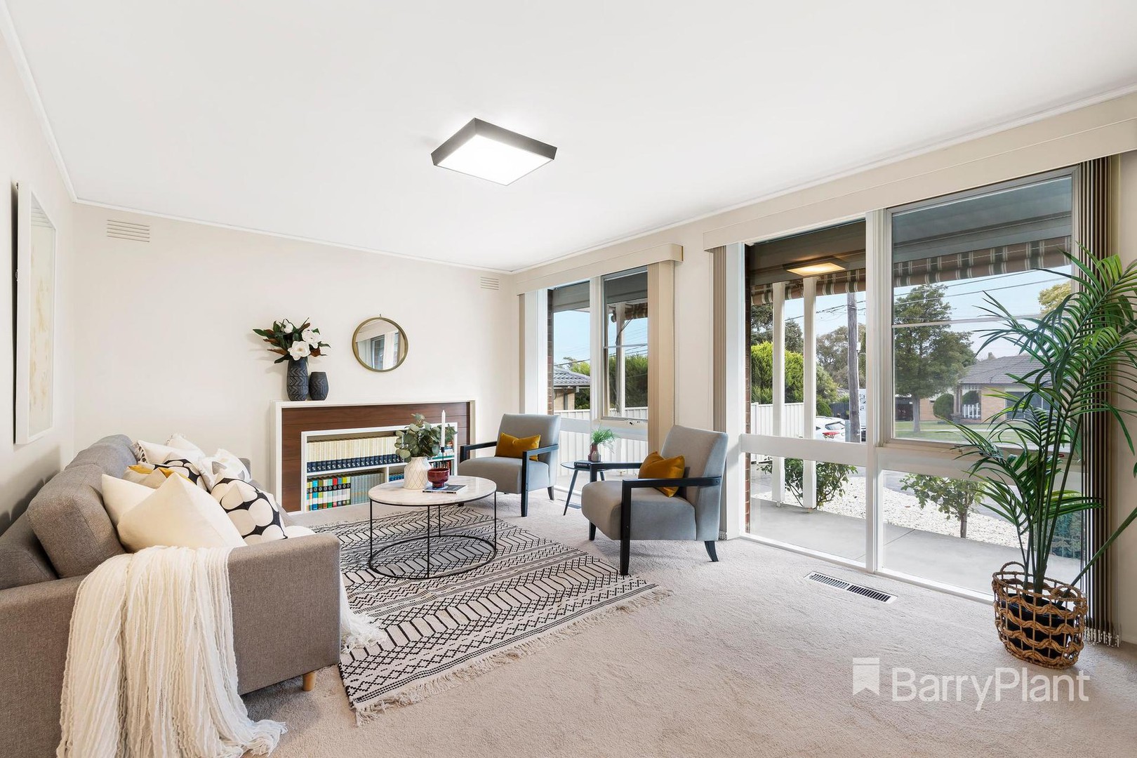 279 Yallambie Road, Yallambie, VIC 3085, Yallambie - Thumbnail 2