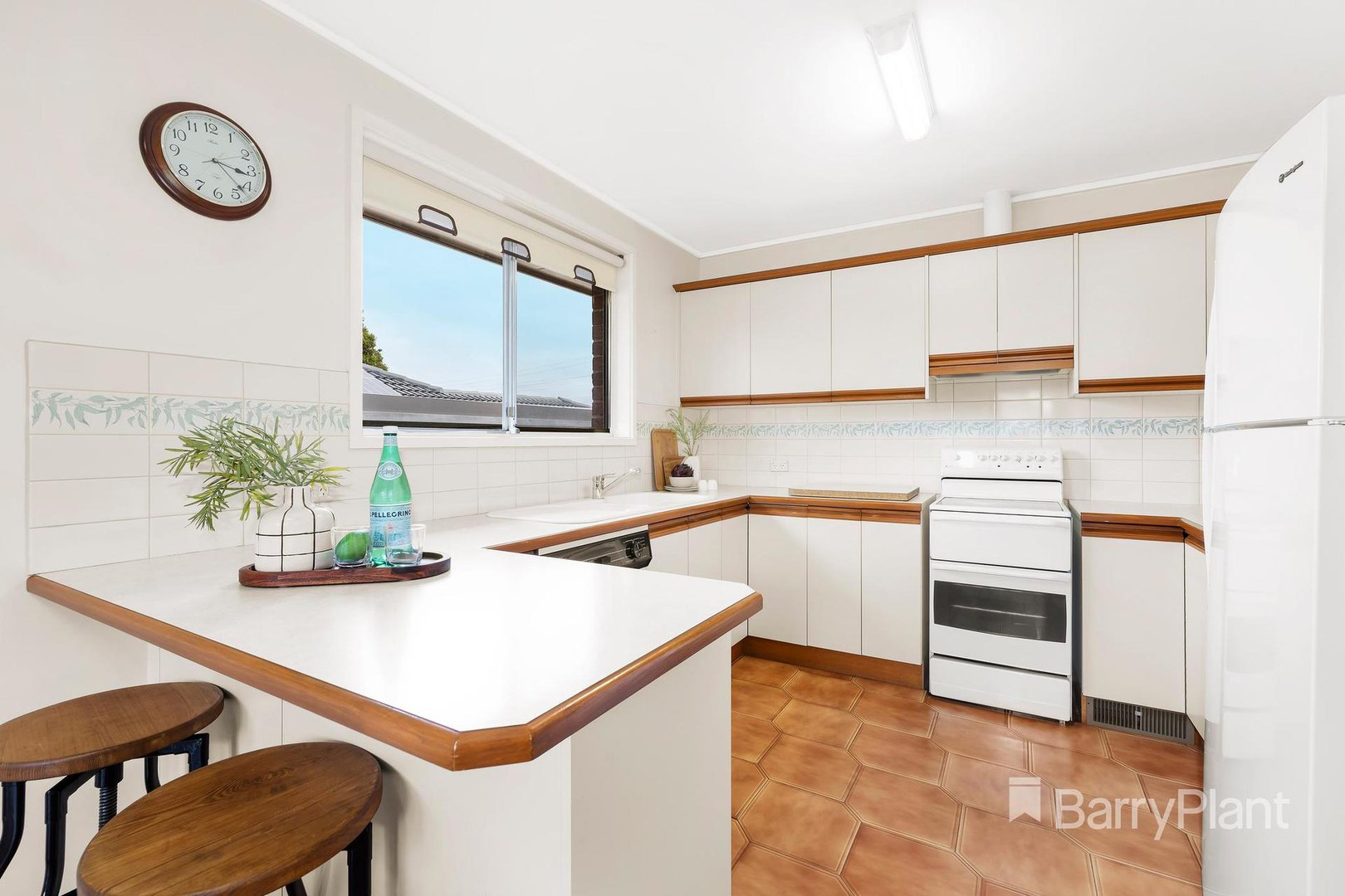 279 Yallambie Road, Yallambie, VIC 3085, Yallambie - Thumbnail 4