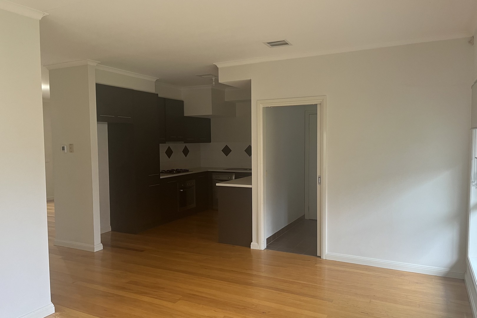 27B Walter Street, St Albans, VIC 3021, St Albans - Thumbnail 5
