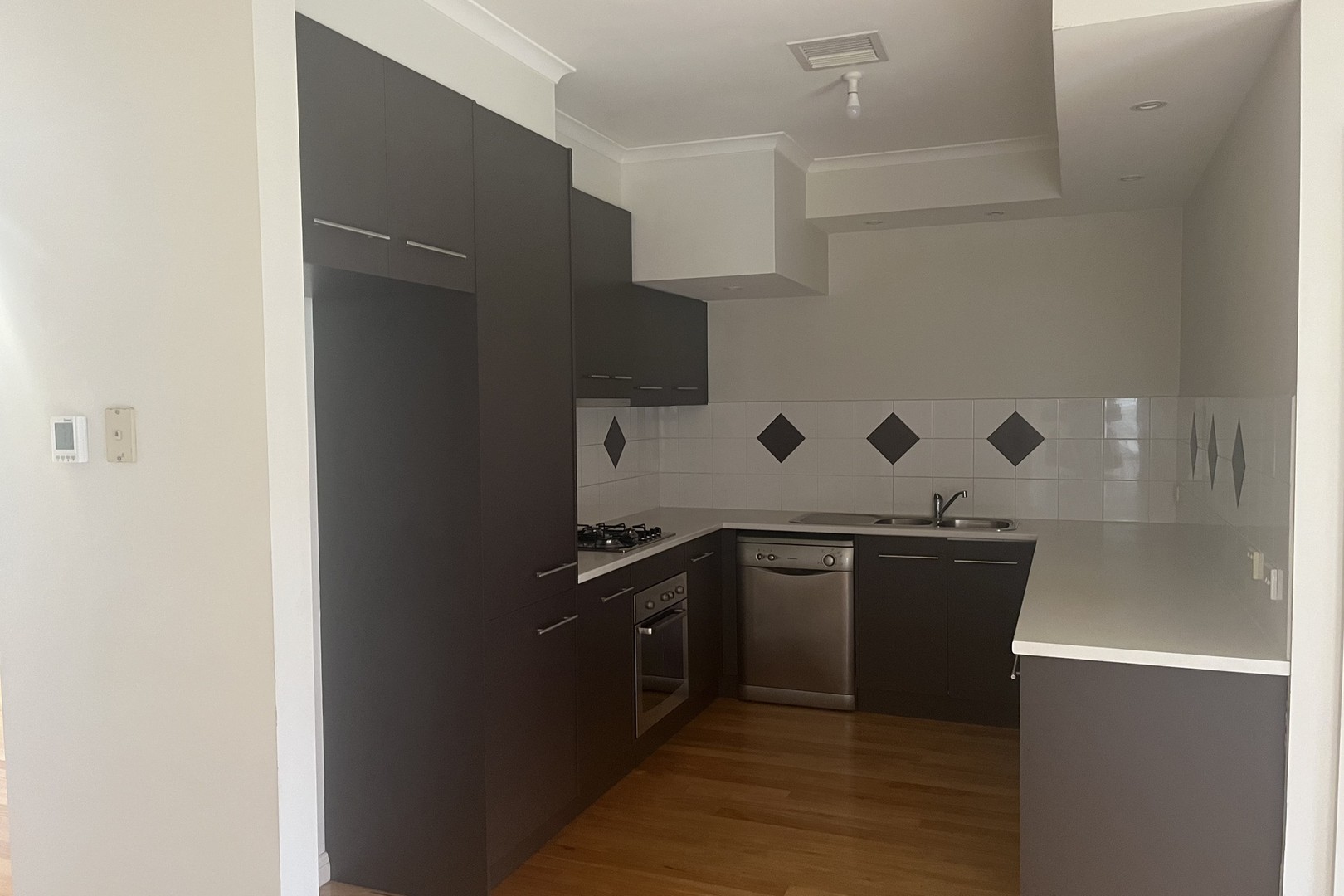 27B Walter Street, St Albans, VIC 3021, St Albans - Thumbnail 6