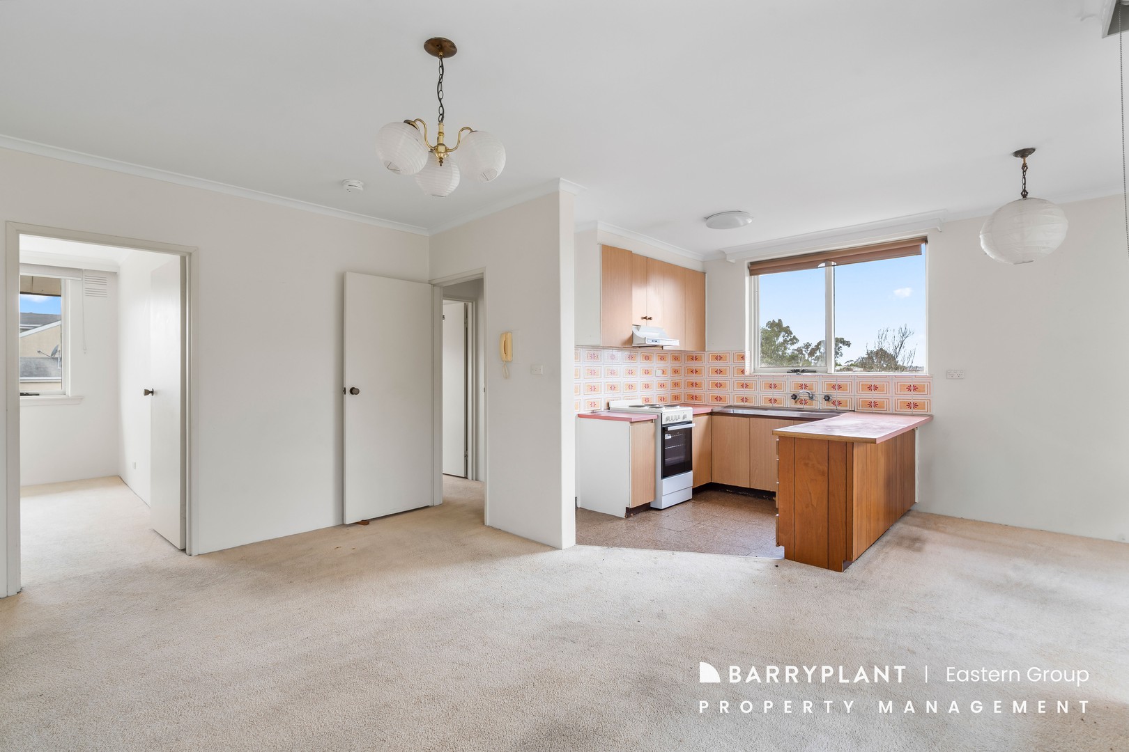 28/1072 Whitehorse Road, Box Hill, VIC 3128 - Thumbnail 2 - 31/10/2024