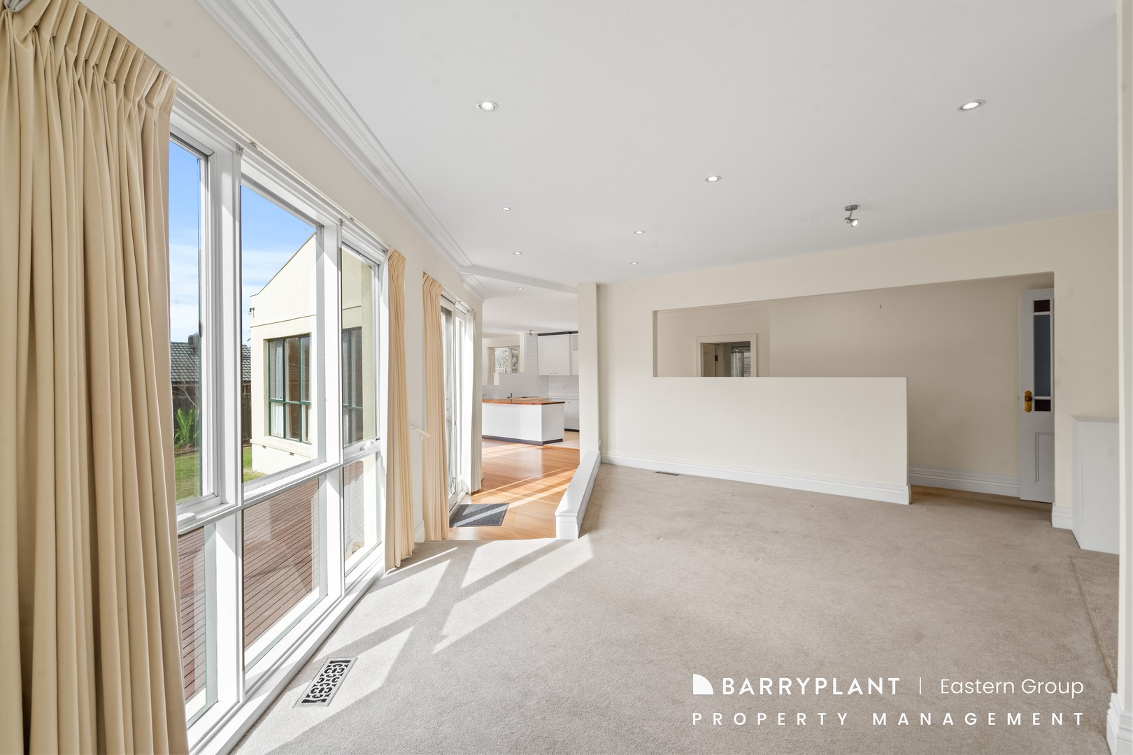 28 Acacia Street, Box Hill, VIC 3128, Box Hill - Thumbnail 3