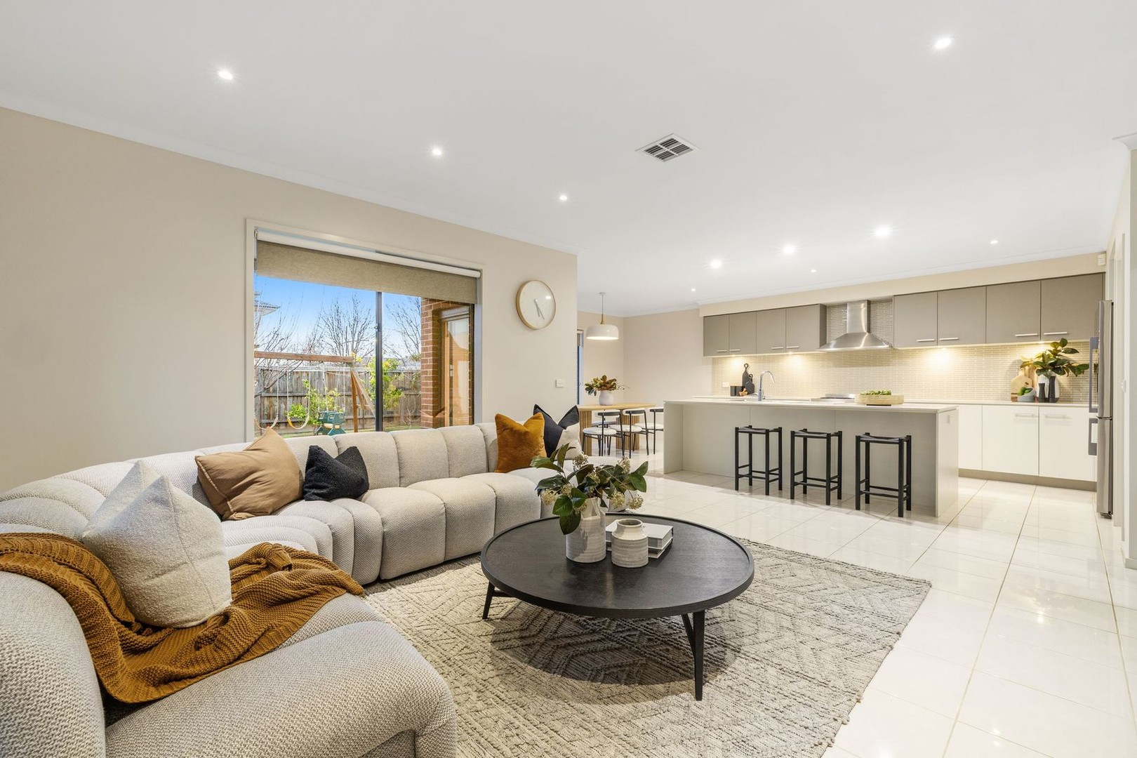 28 Adams Drive, Fraser Rise, VIC 3336, Fraser Rise - Thumbnail 6