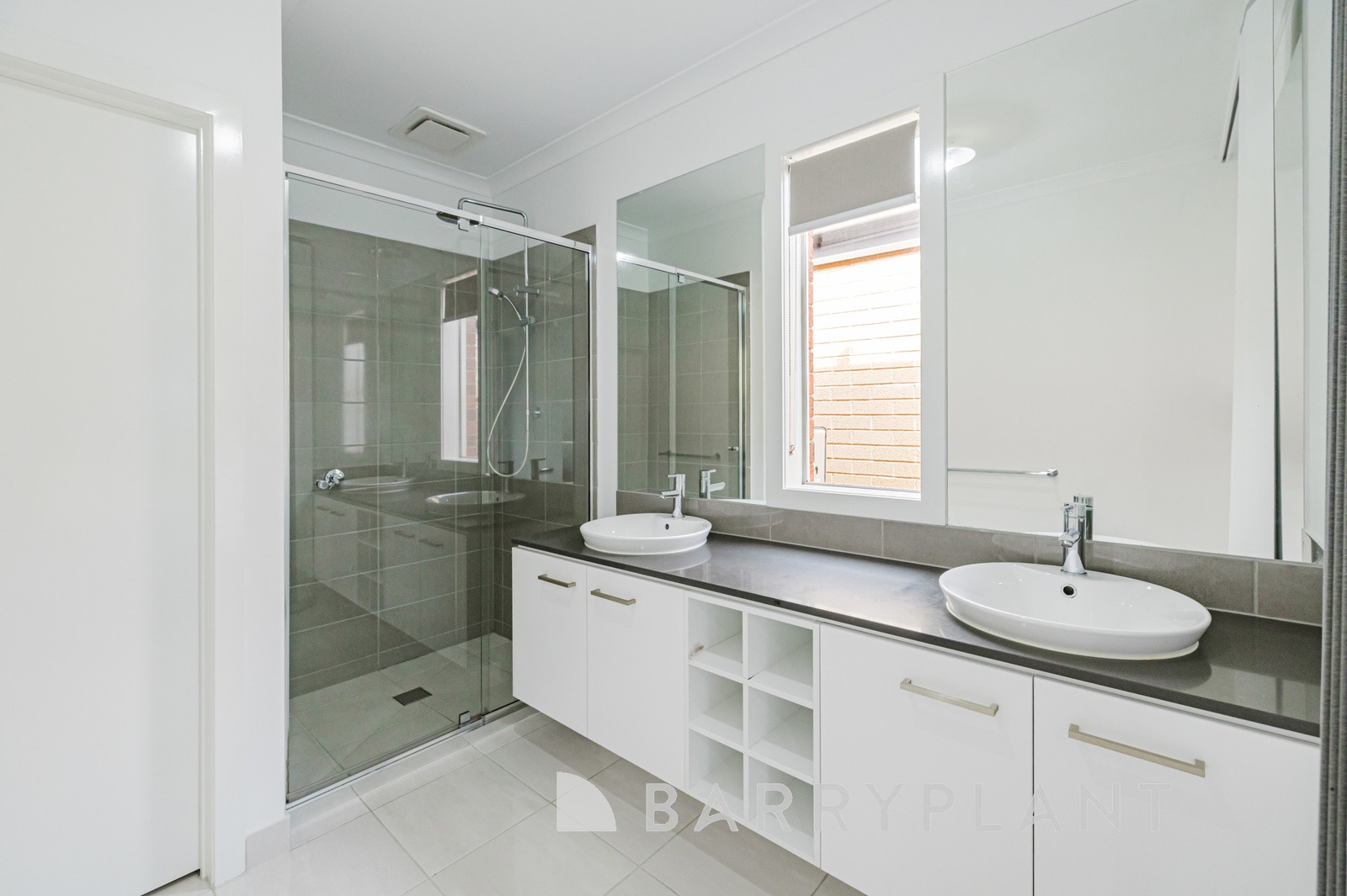 28 Ambervue Drive, Cobblebank, VIC 3338, Cobblebank - Thumbnail 6