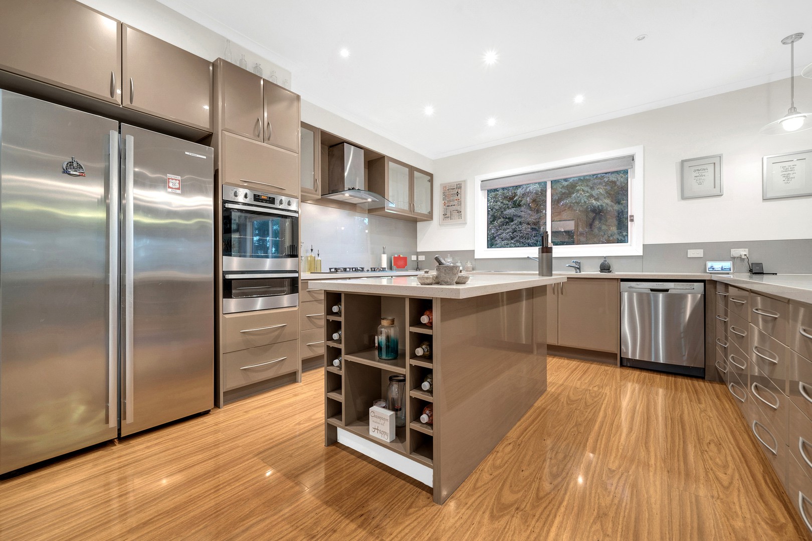 28 Ambrose Street, Emerald, VIC 3782, Emerald - Thumbnail 2